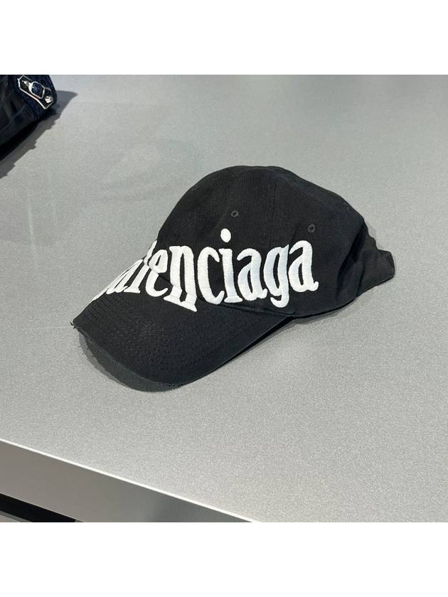 Luxury Balenciaga diagonal logo ball cap black