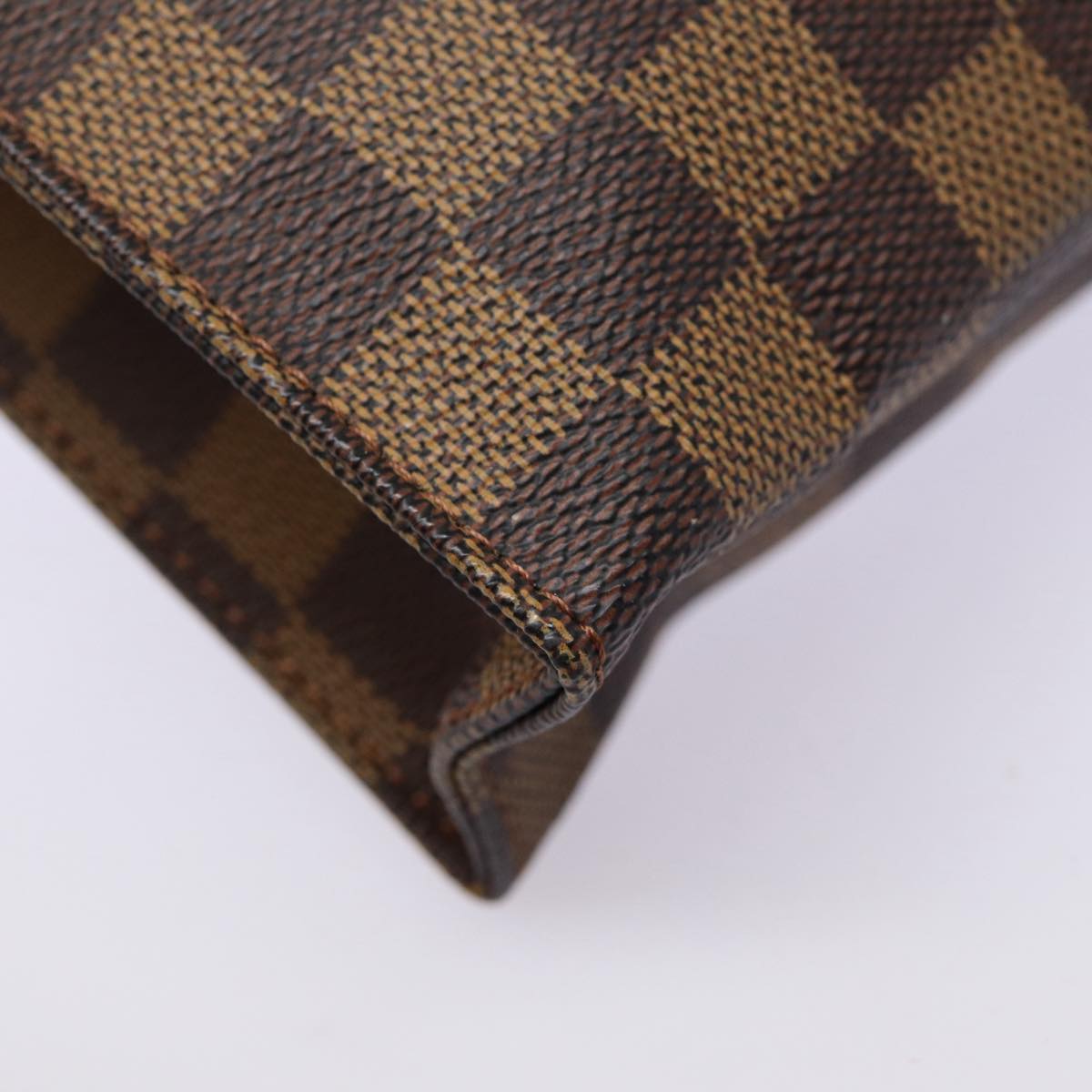 LOUIS VUITTON Damier Ebene Poche Toilette 26 Pouch N47543 LV 88332