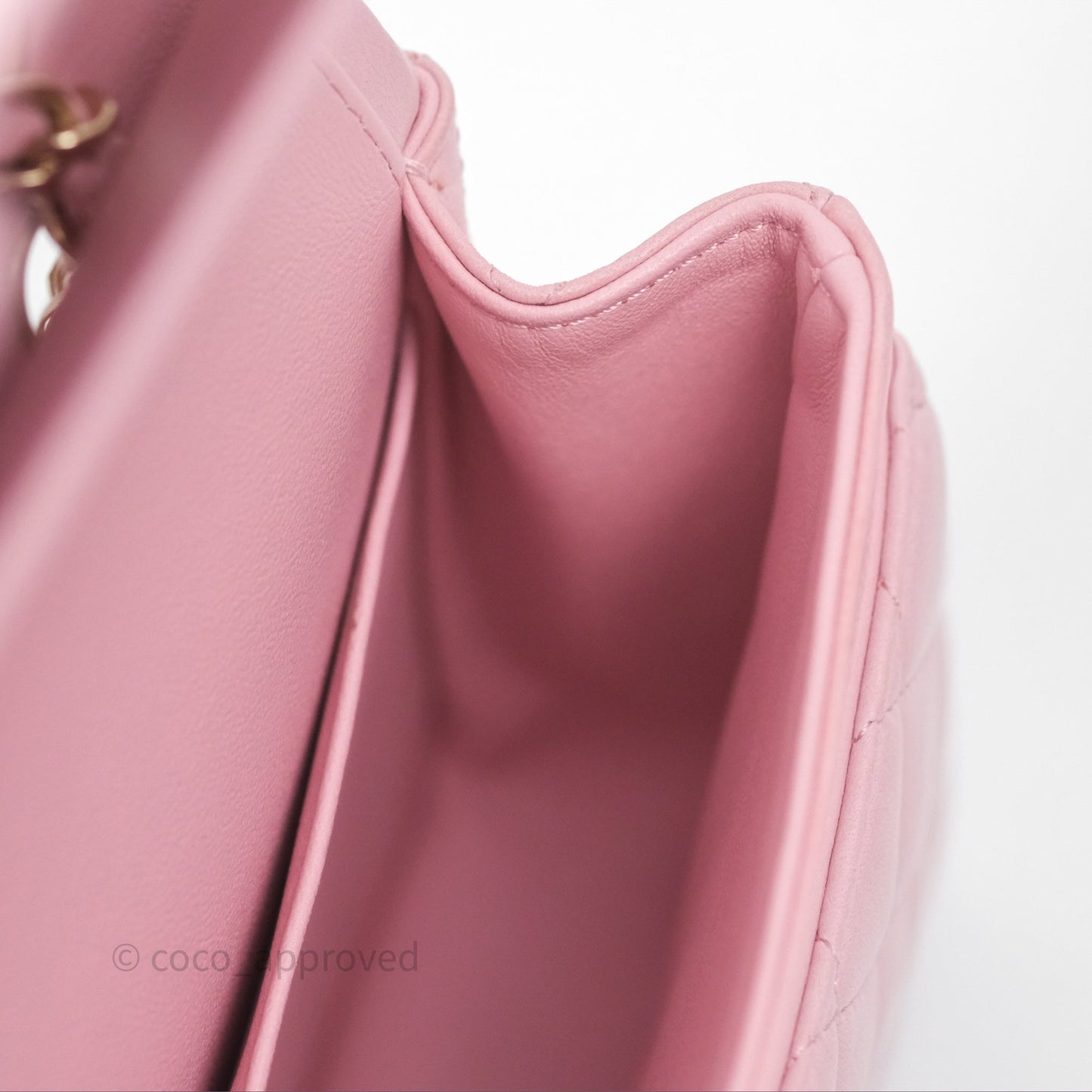Chanel Classic M/L Medium Flap Quilted Pink Lambskin Gold Hardware