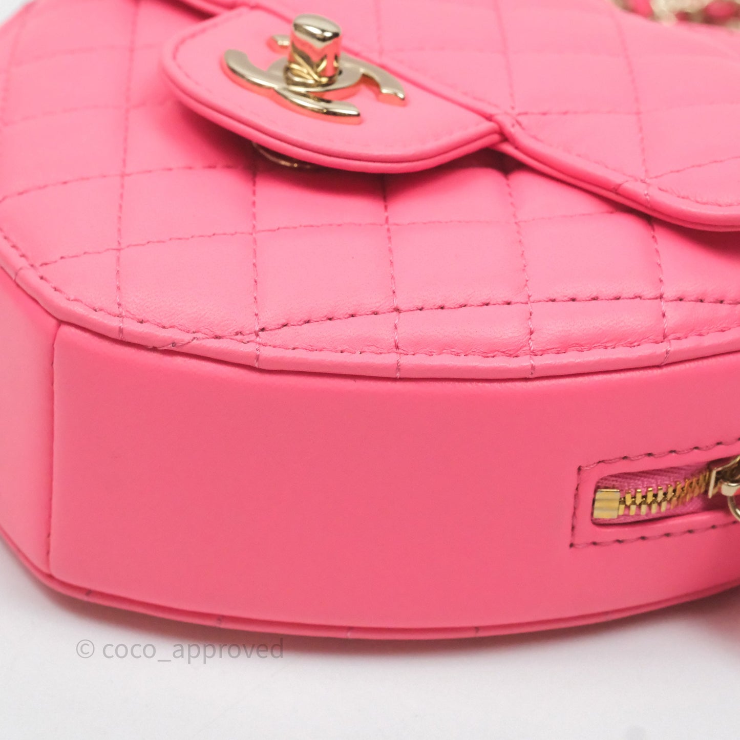 Chanel Large Heart Bag Pink Lambskin Gold Hardware 22S