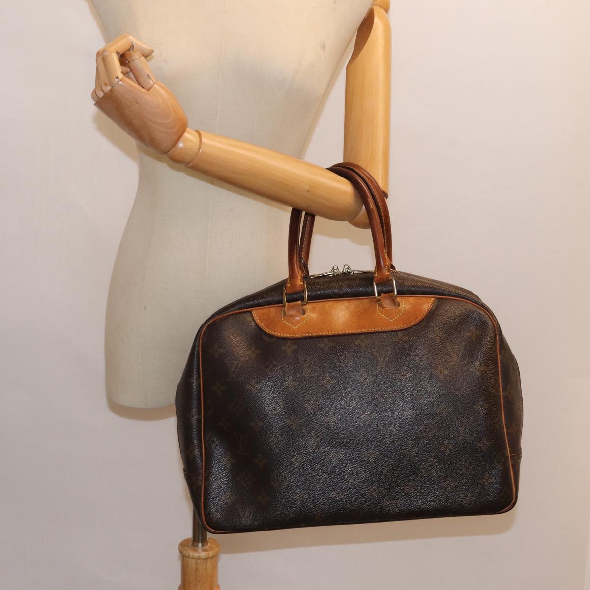 LOUIS VUITTON Monogram Deauville Hand Bag M47270 LV 88634