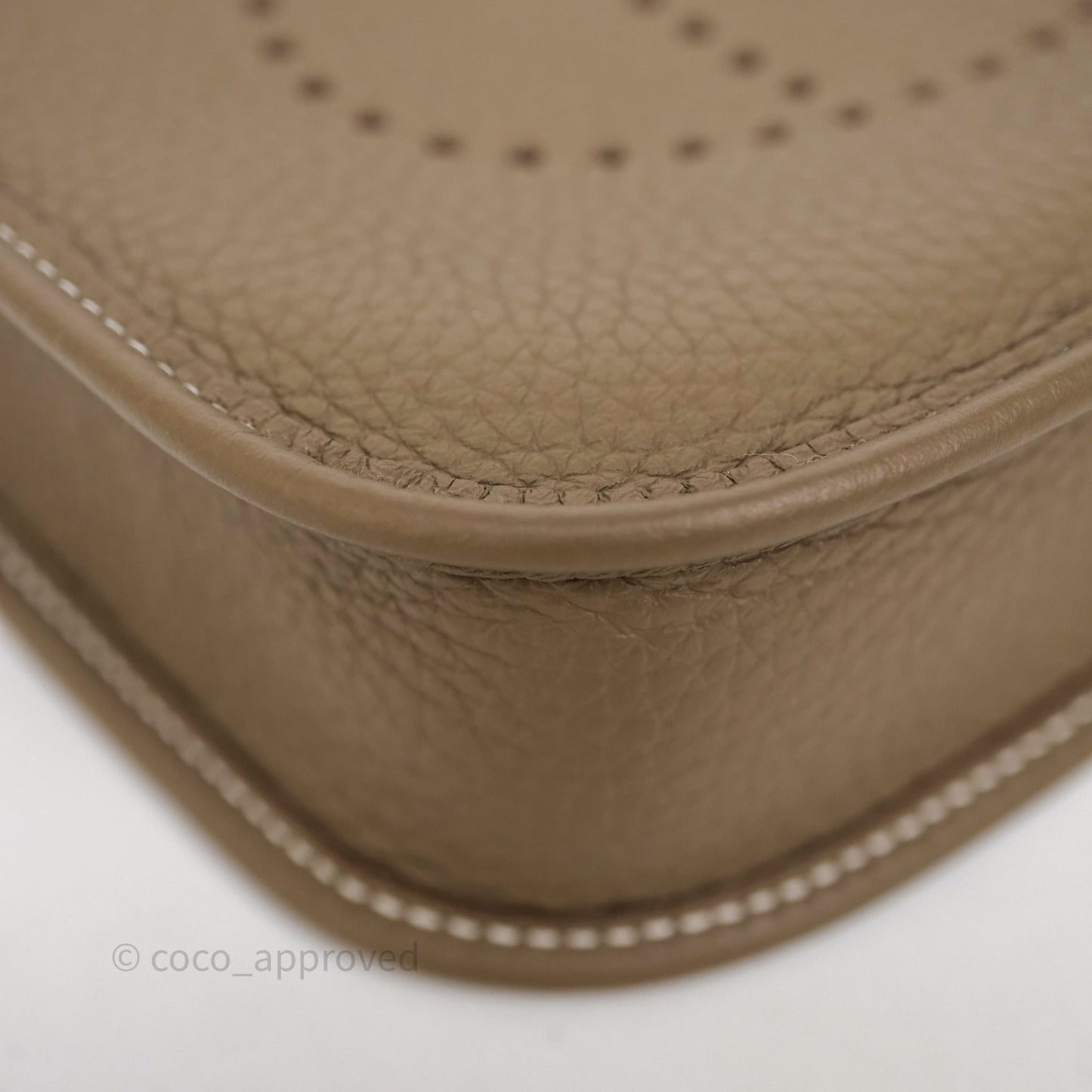 Hermès Mini Evelyne 16 Etoupe 18 Clemence Palladium Hardware