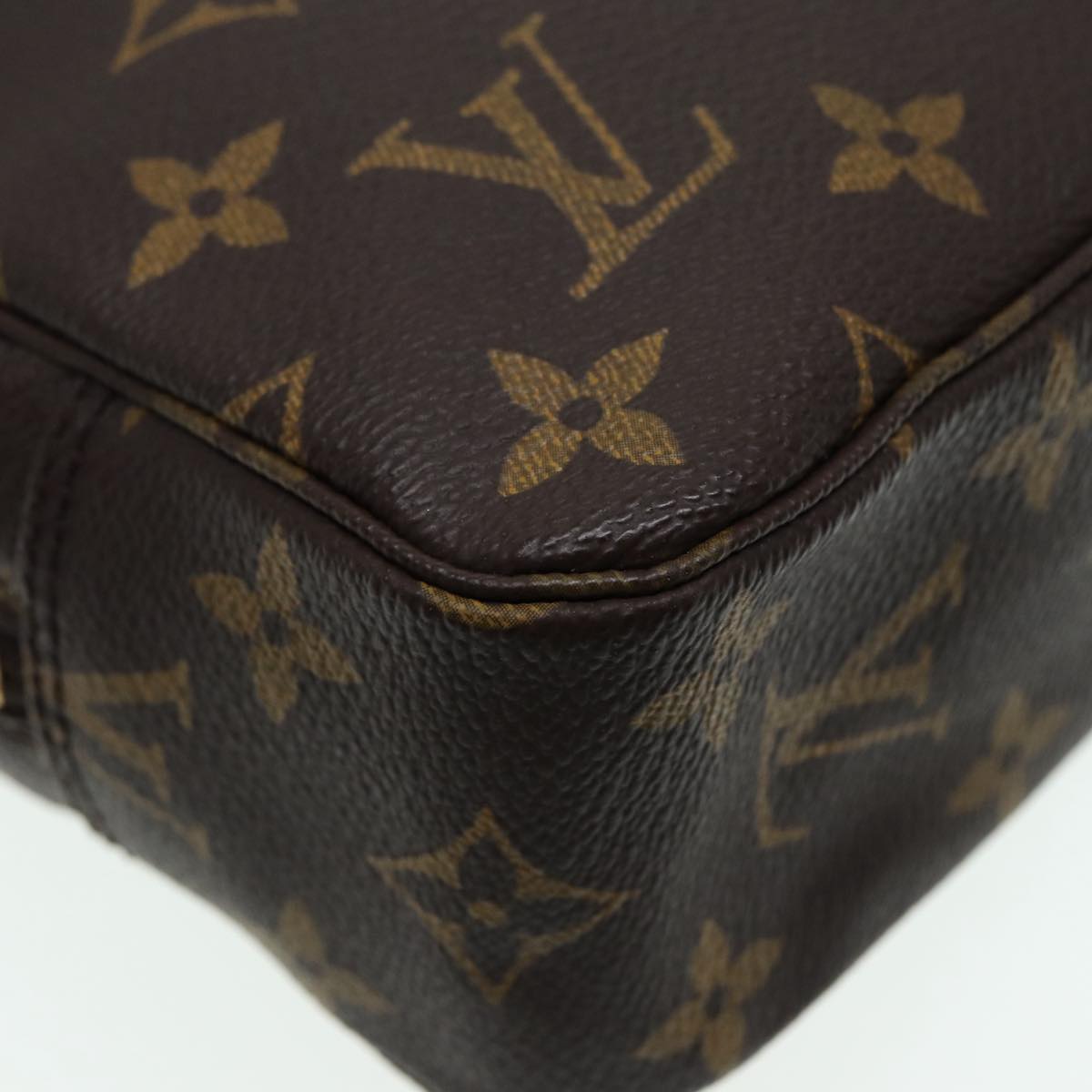 LOUIS VUITTON Monogram Trousse Toilette 23 Clutch Bag M47524 LV 88910