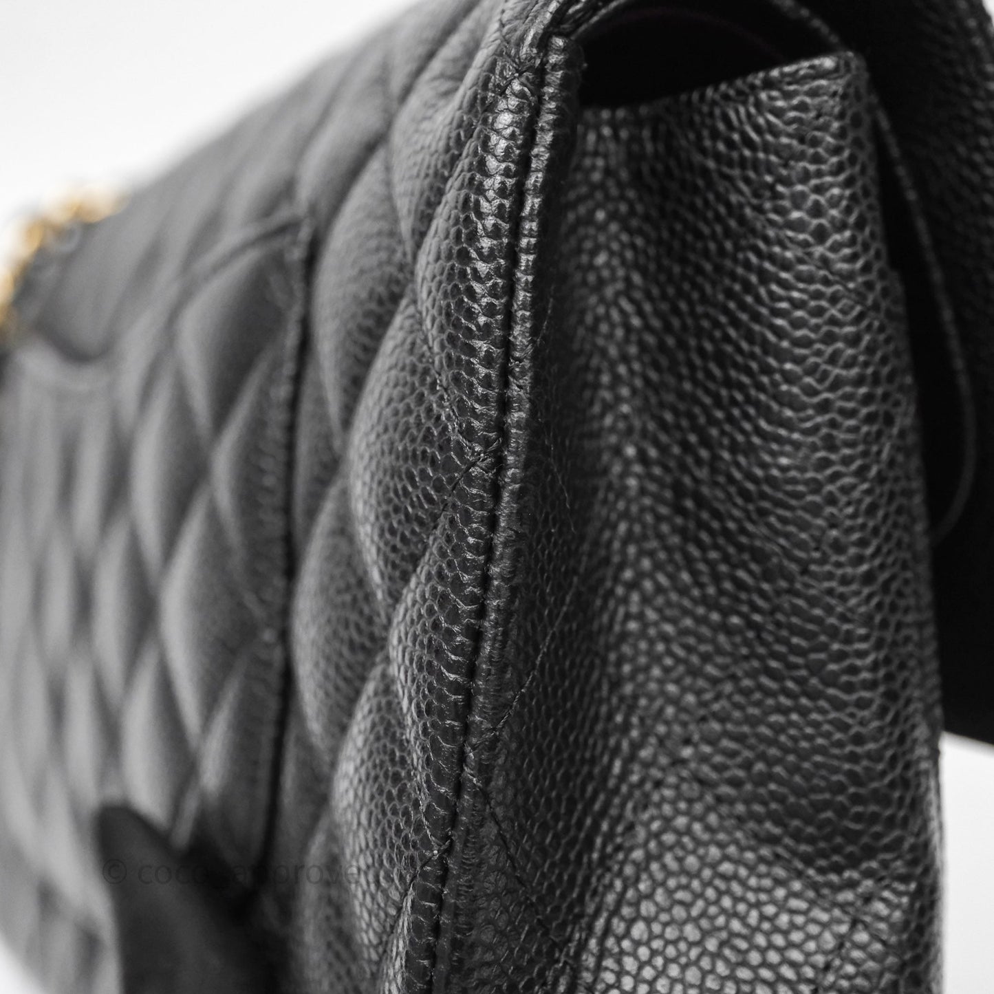 Chanel Classic M/L Medium Flap Quilted Black Caviar Gold Hardware