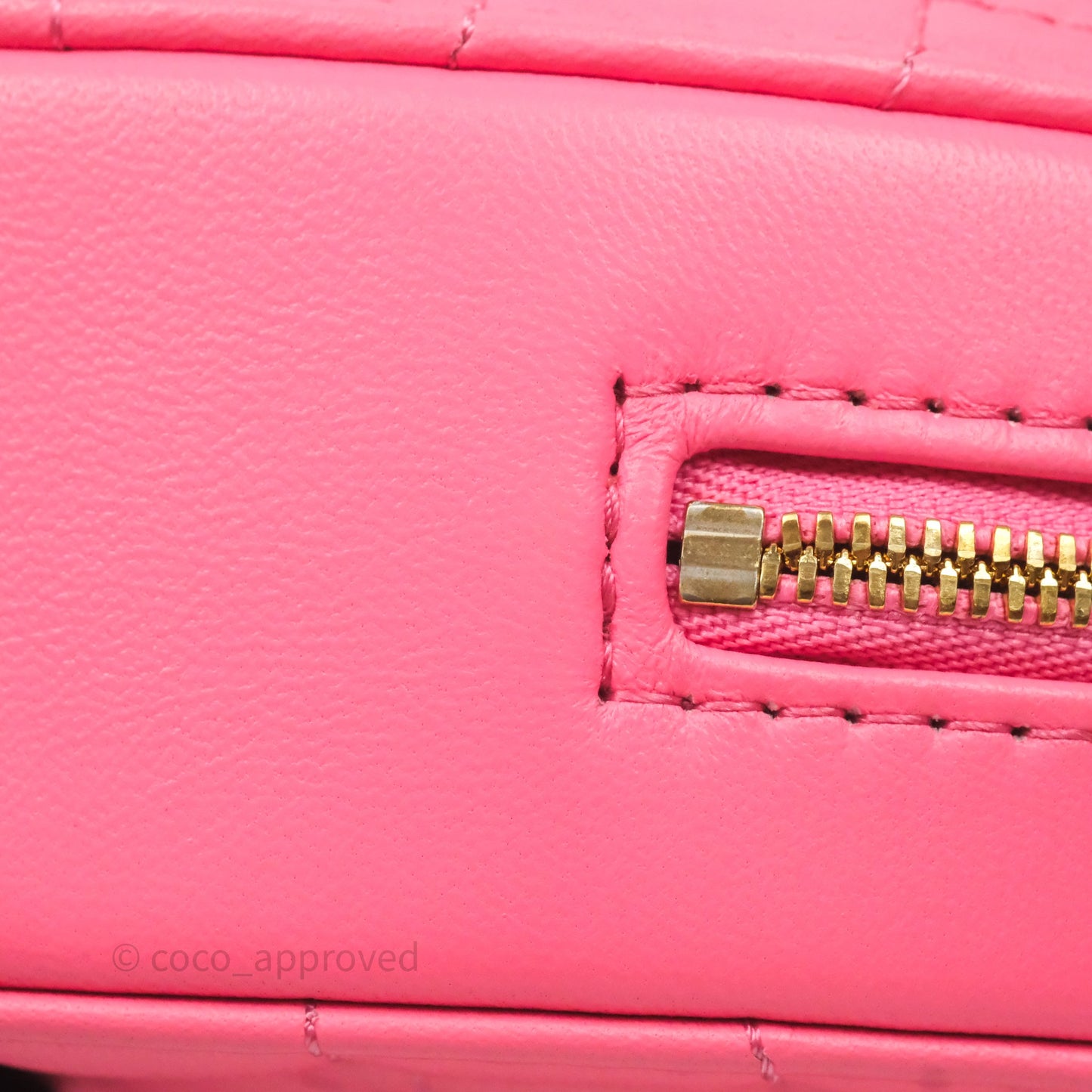 Chanel Large Heart Bag Pink Lambskin Gold Hardware 22S