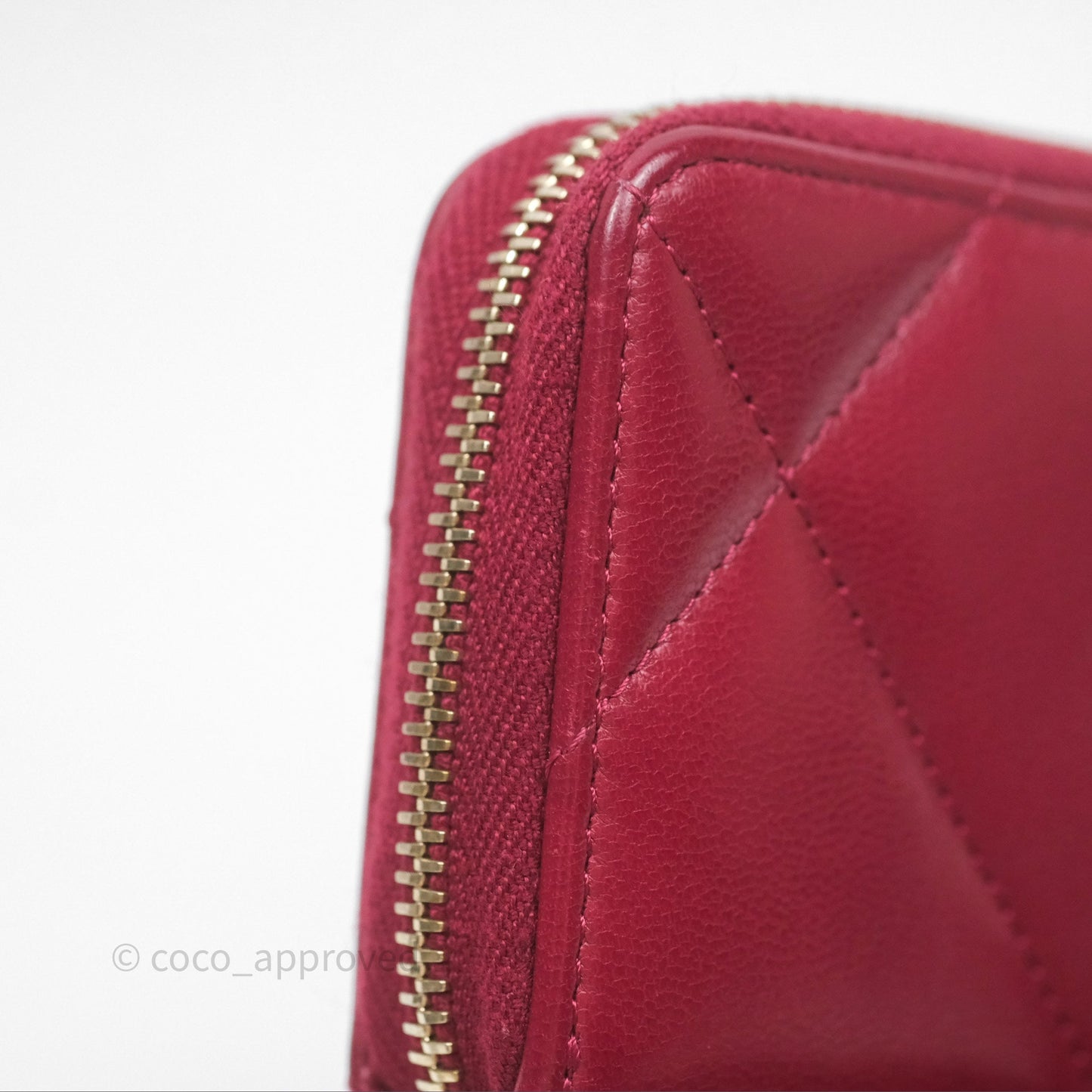 Chanel 19 Zip Card Holder Pink Lambskin Gold Hardware