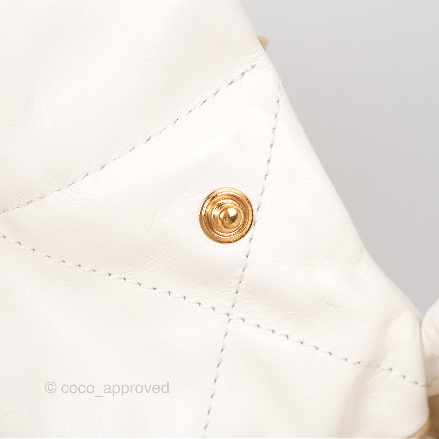 Chanel 22 Small White Shiny Calfskin Aged Gold Hardware