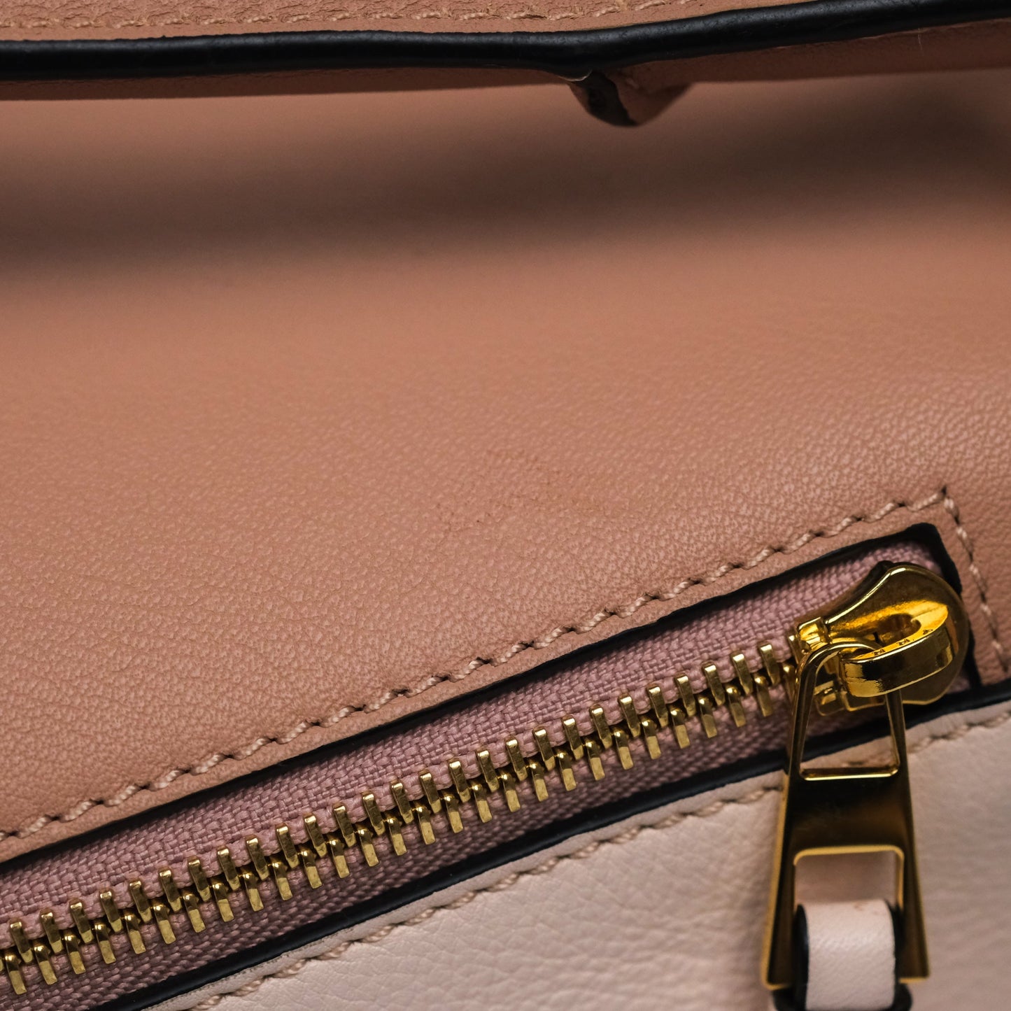 Loewe Medium Puzzle Bag Blush Pink Suede Calfskin