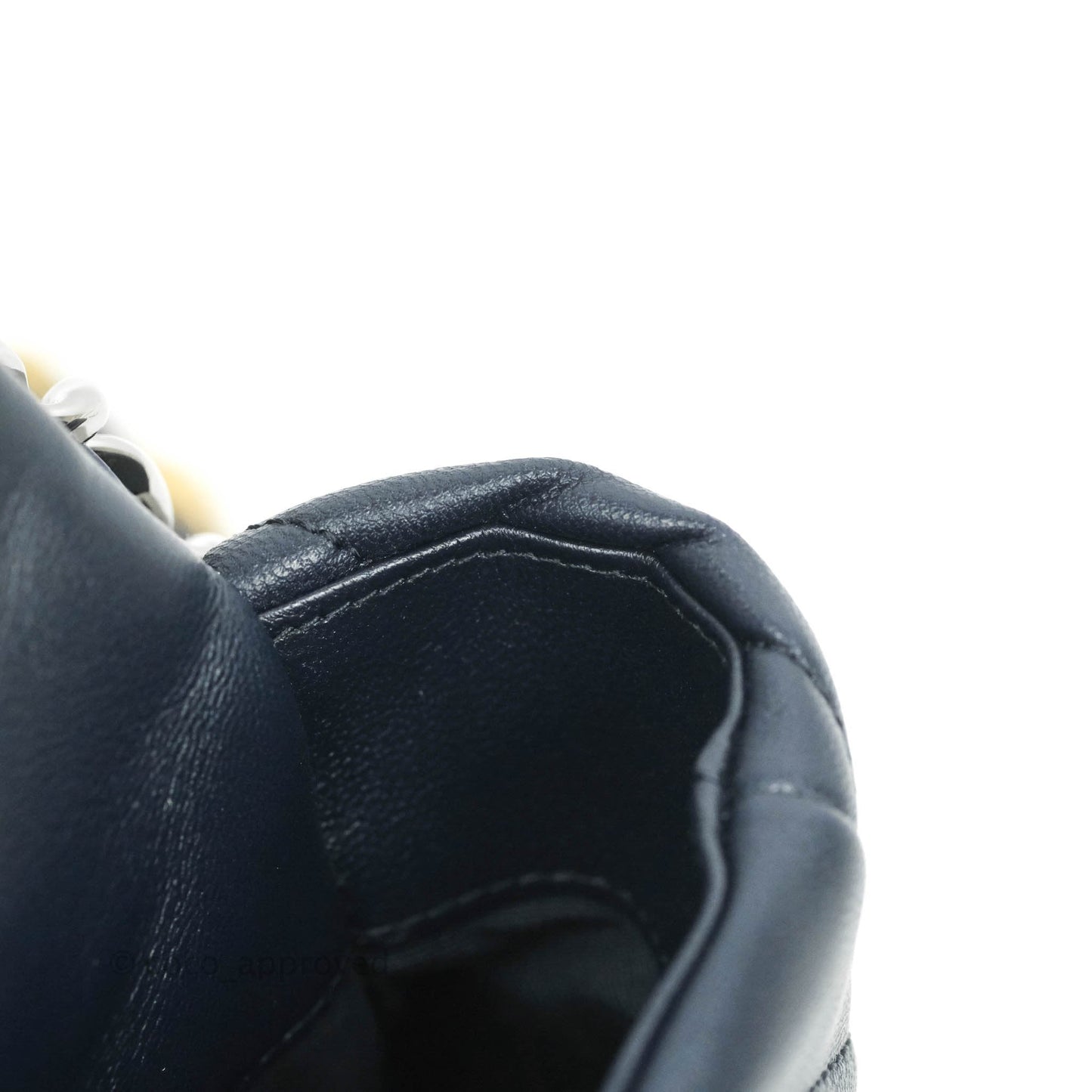Chanel 19 Medium Navy Goatskin Mixed Hardware 20A