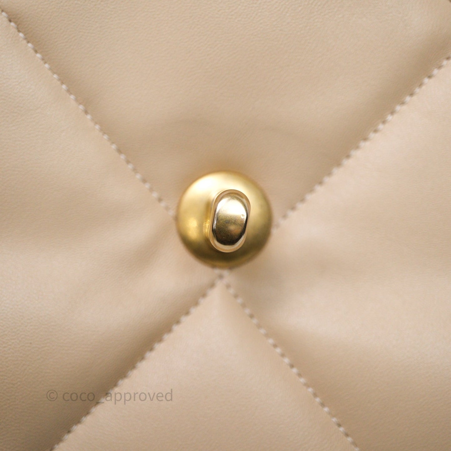 Chanel 19 Small Beige Lambskin Mixed Hardware