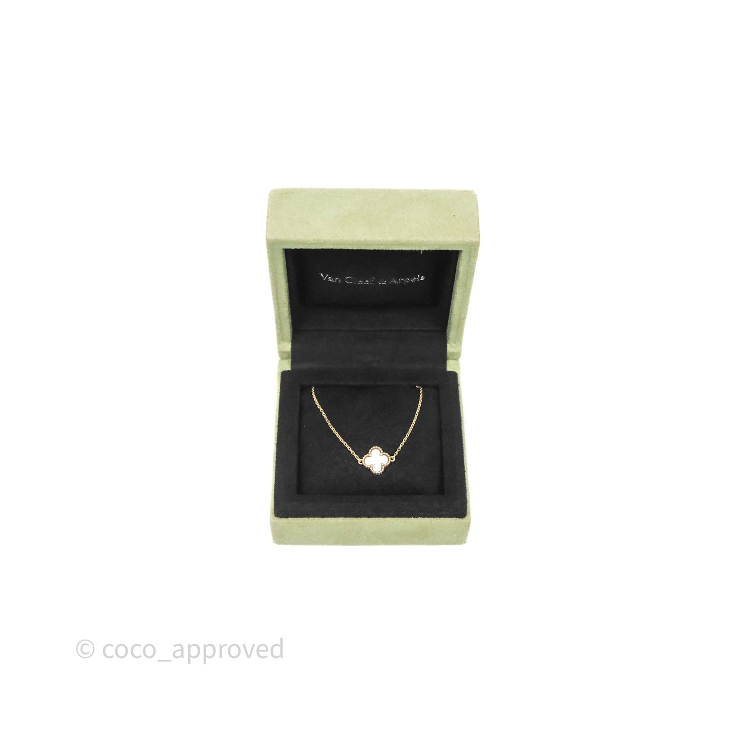 Van Cleef & Arpels Sweet Alhambra Bracelet Yellow Gold & Mother-of-pearl