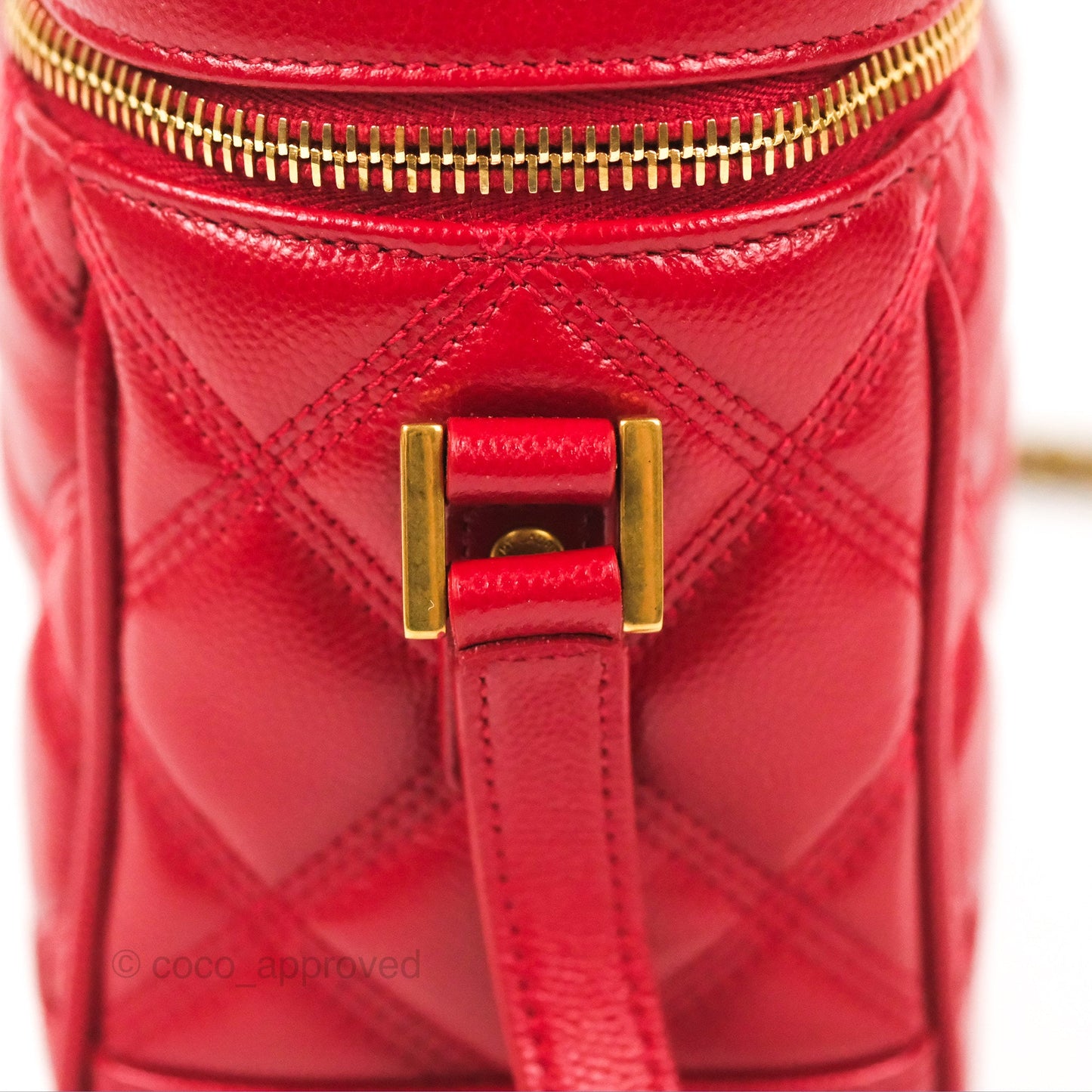 Saint Laurent 80's Vanity Bag Quilted Red Grained Calfskin