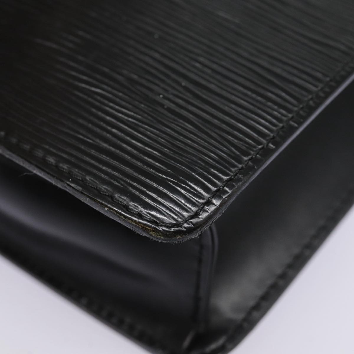 LOUIS VUITTON Epi Pochette Homme Clutch Bag Black Noir M52522 LV 89187