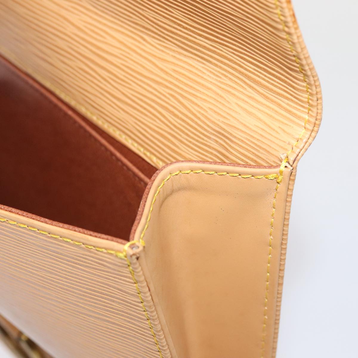 LOUIS VUITTON Epi Jena Clutch Bag Zipangu Gold M52726 LV 89288