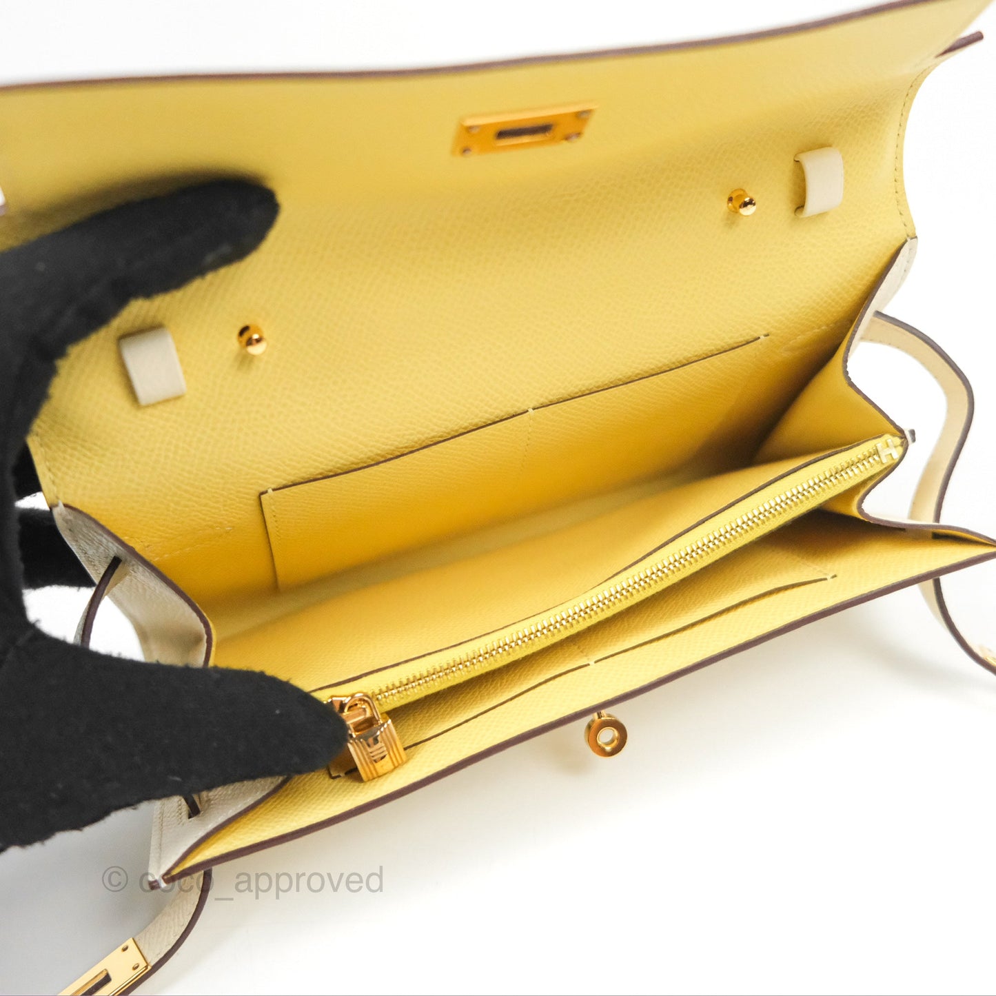 Hermès Kelly To Go Wallet Nata / Jaune Poussin Epsom Gold Hardware