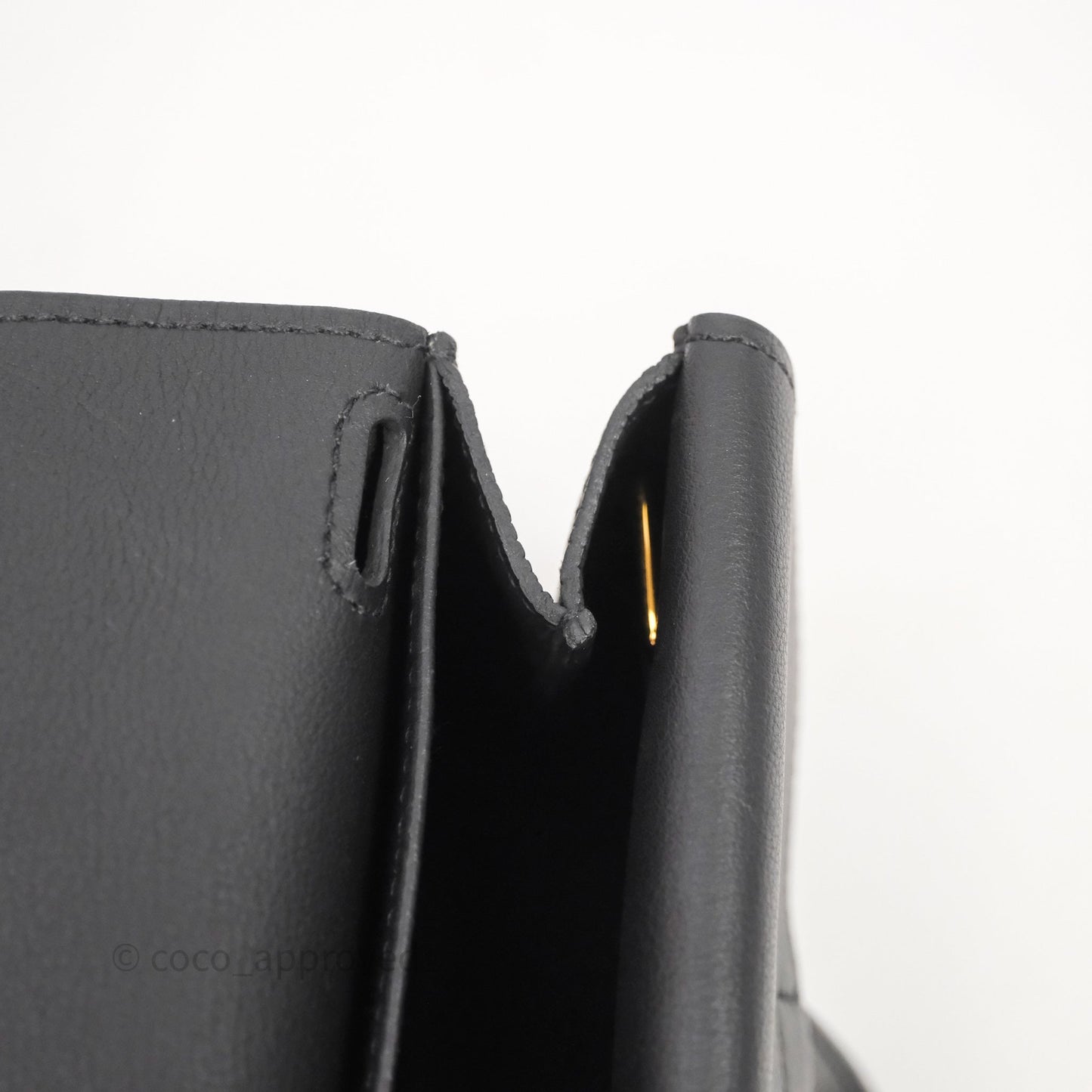 Hermès Halzan 25 Taurillon Clemence 89 Noir Gold Hardware