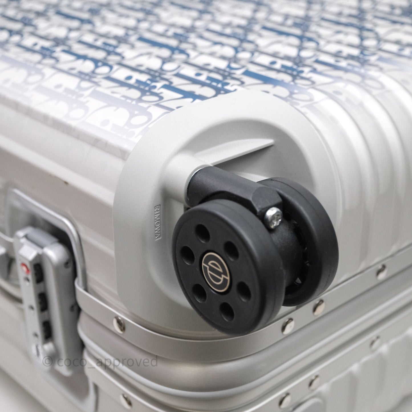 Dior x Rimowa Carry-On Suitcase Gradient Blue Dior Oblique Aluminum