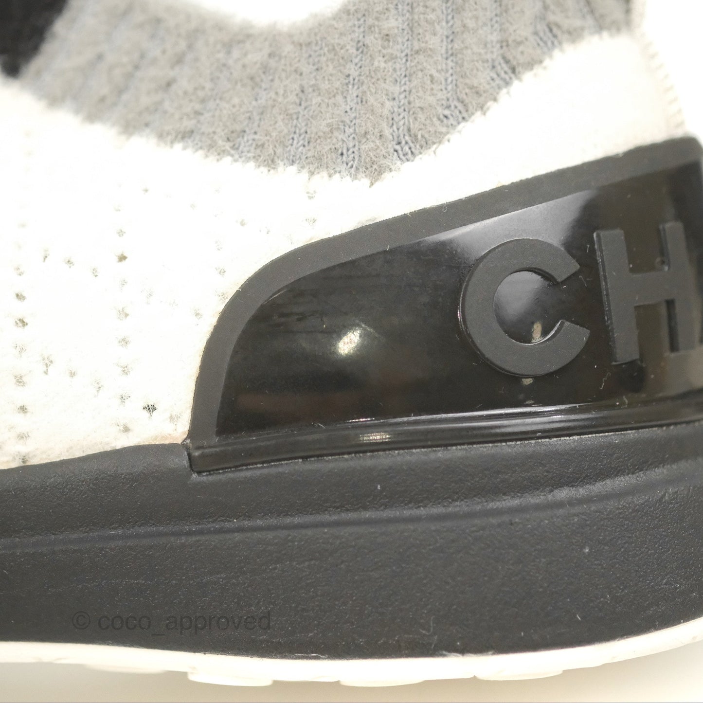 Chanel Sneakers Black/White Size 39