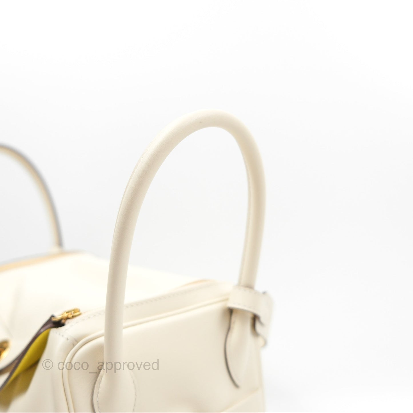 Hermès Lindy 26 Nata/Lime Swift Gold Hardware