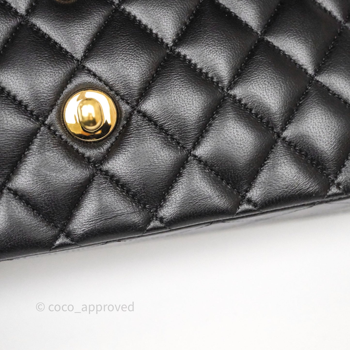 Chanel Classic M/L Medium Flap Quilted Black Lambskin Gold Hardware
