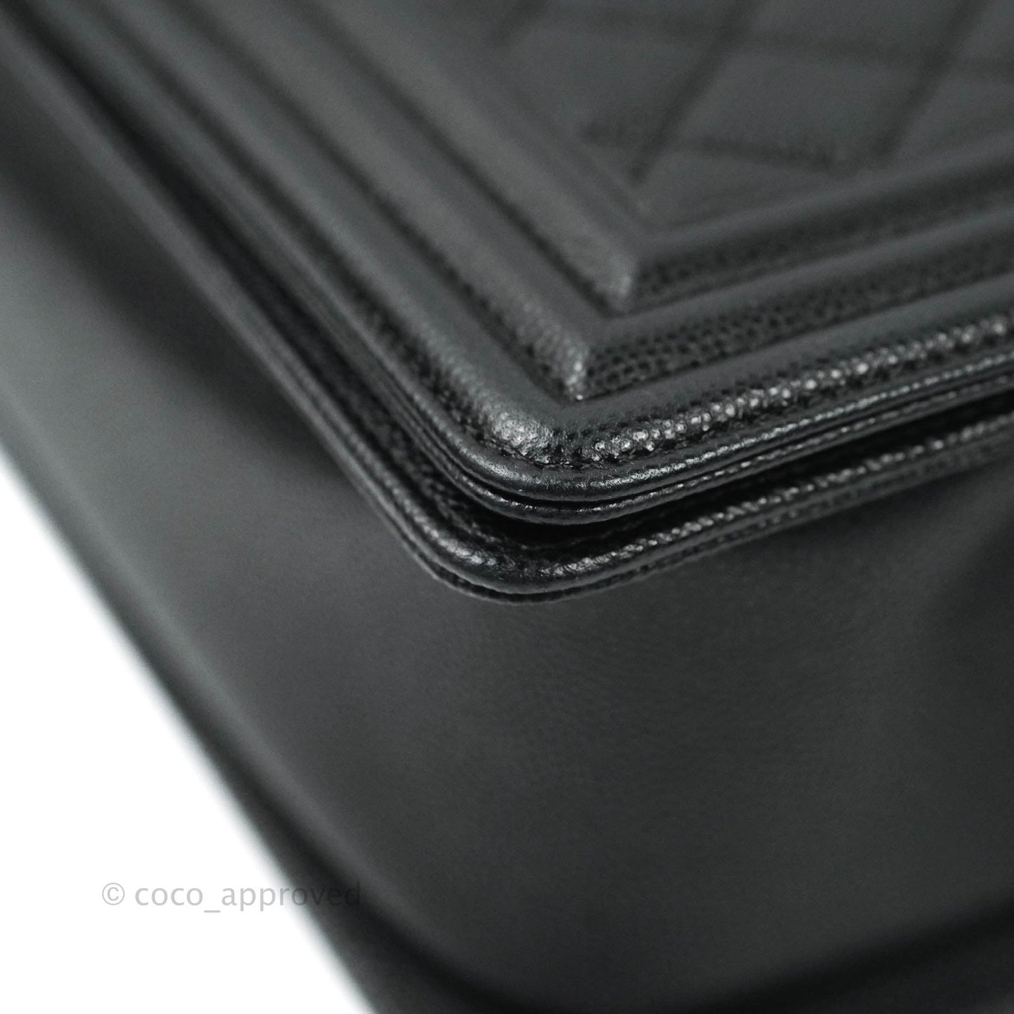 Chanel Boy Quilted Medium Black Caviar Gold Hardware
