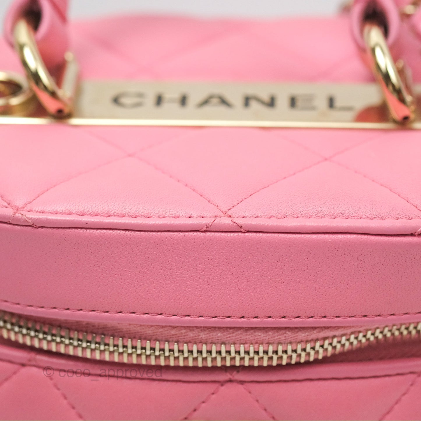 Chanel Small Quilted Top Handle Vanity Case Pink Lambskin Gold Hardware