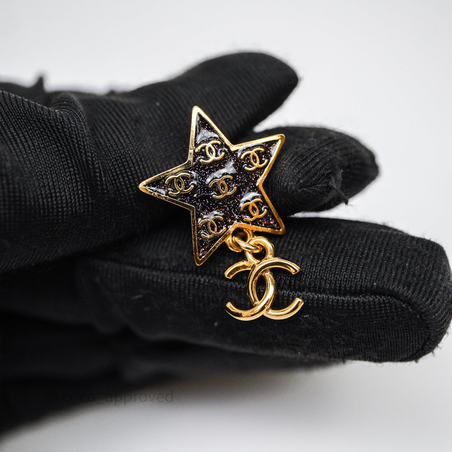 Chanel Star Drop CC Earrings Gold Tone 24C