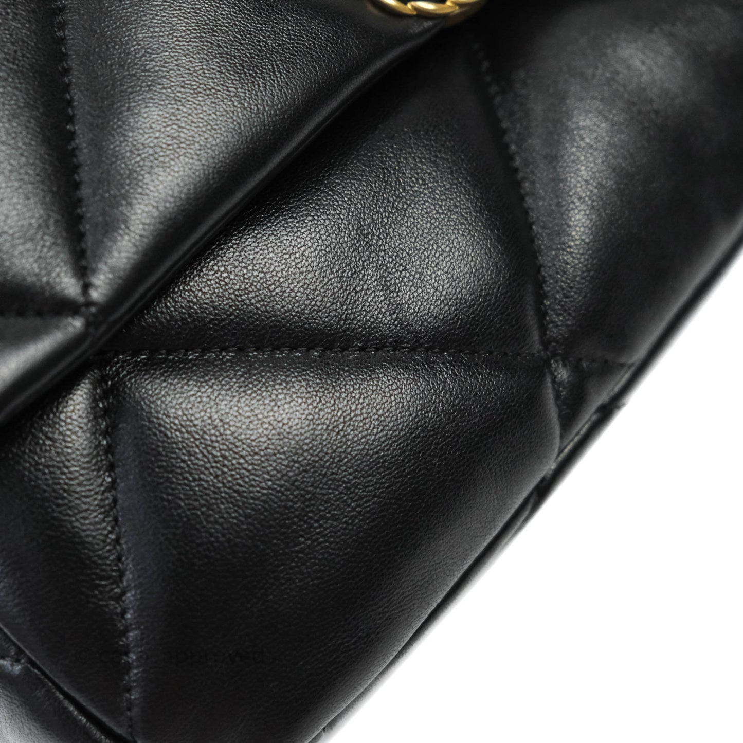 Chanel 19 Medium Black Mixed Hardware Goatskin