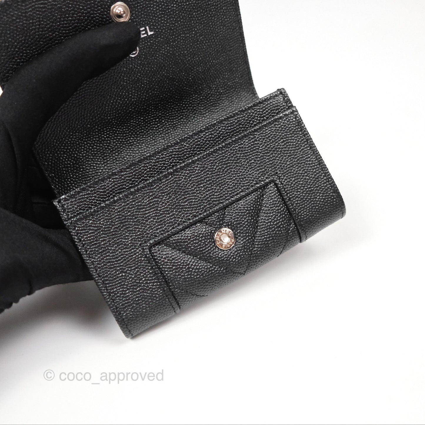 Chanel Chevron Mademoiselle Card Holder Iridescent Black Caviar Silver Hardware