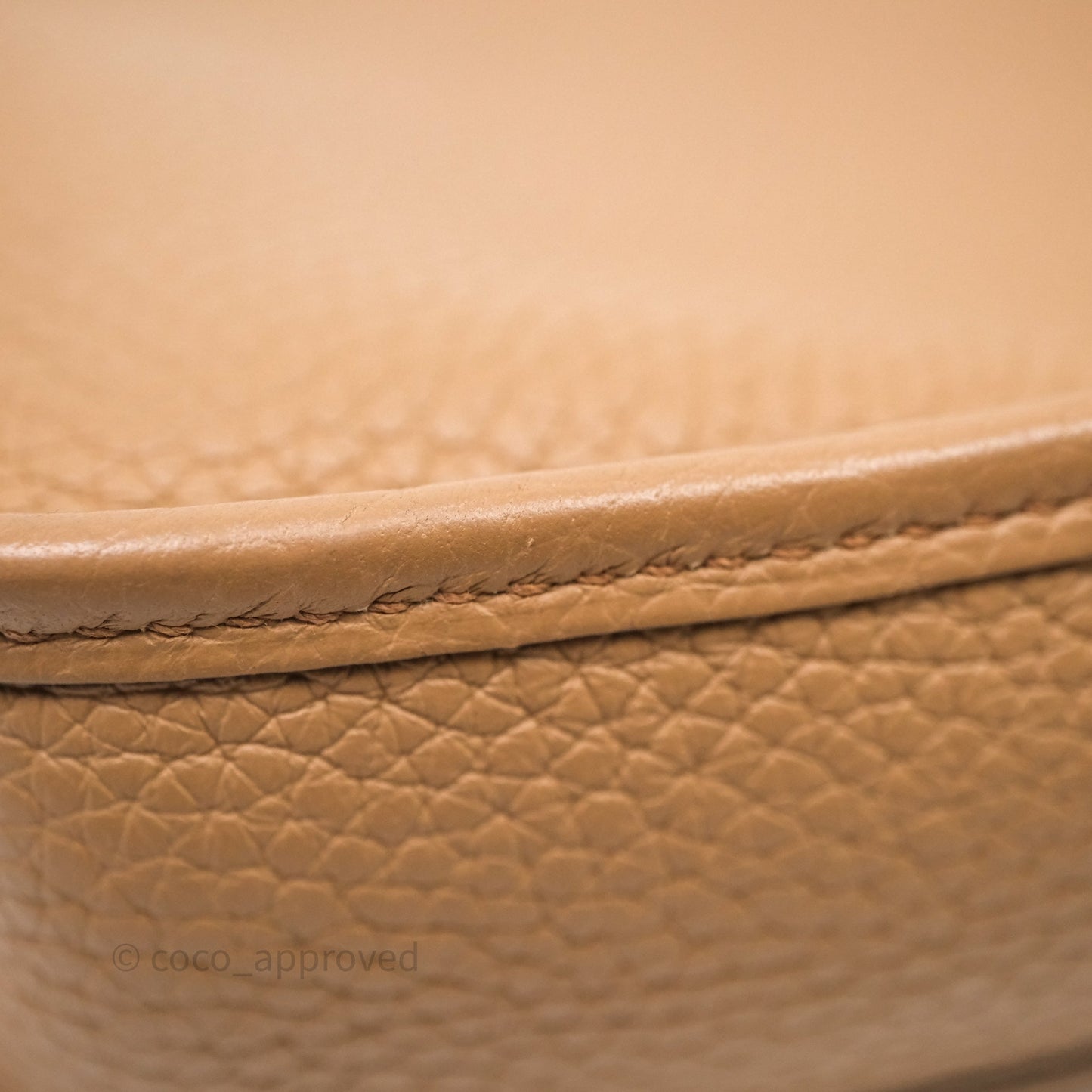 Hermès Mini Evelyne 16 Chai 0M Clemence Gold Hardware