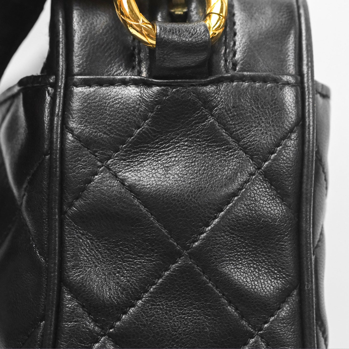 Chanel Vintage Quilted Shoulder Bag Black Lambskin Gold Hardware