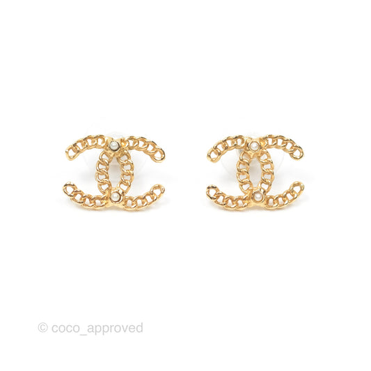 Chanel Pearl CC Earrings Gold Tone 18K