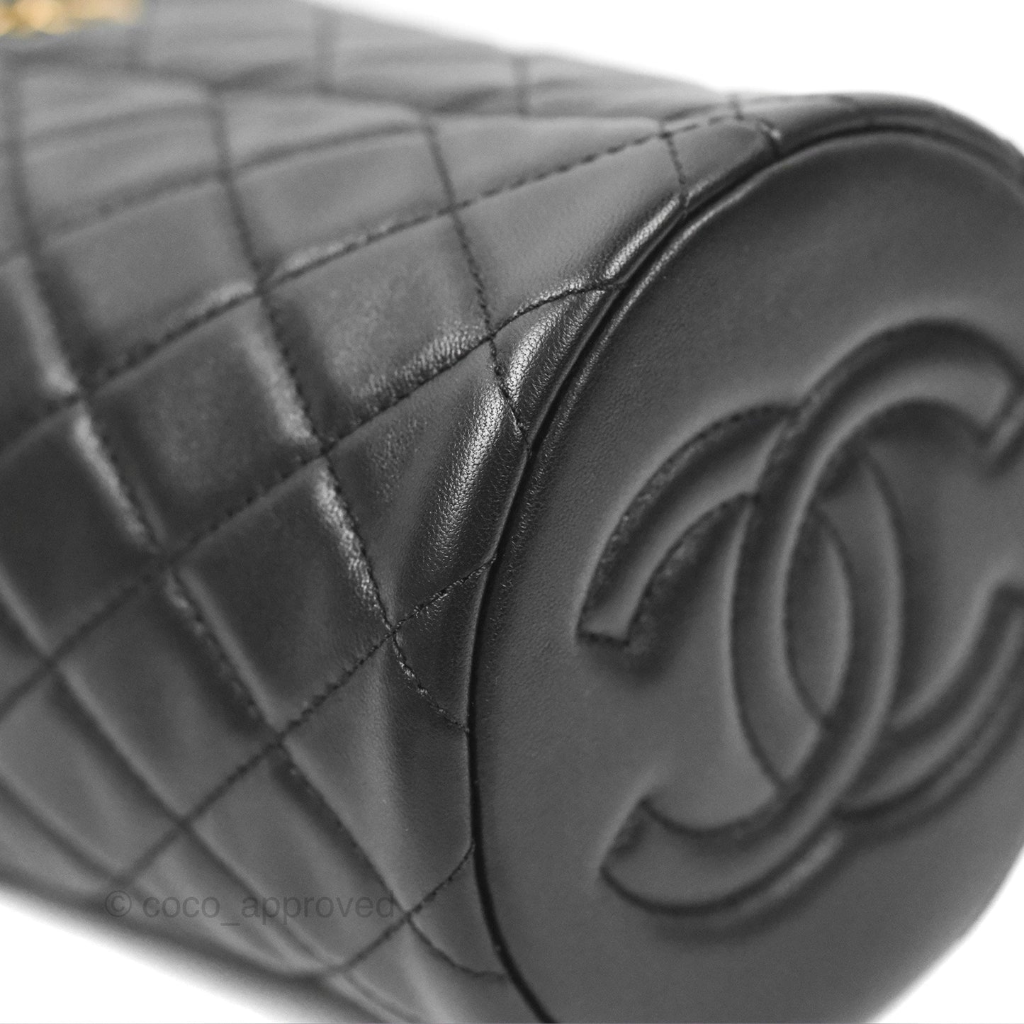 Chanel Pearl Crush Bucket Bag Black Lambskin Aged Gold Hardware