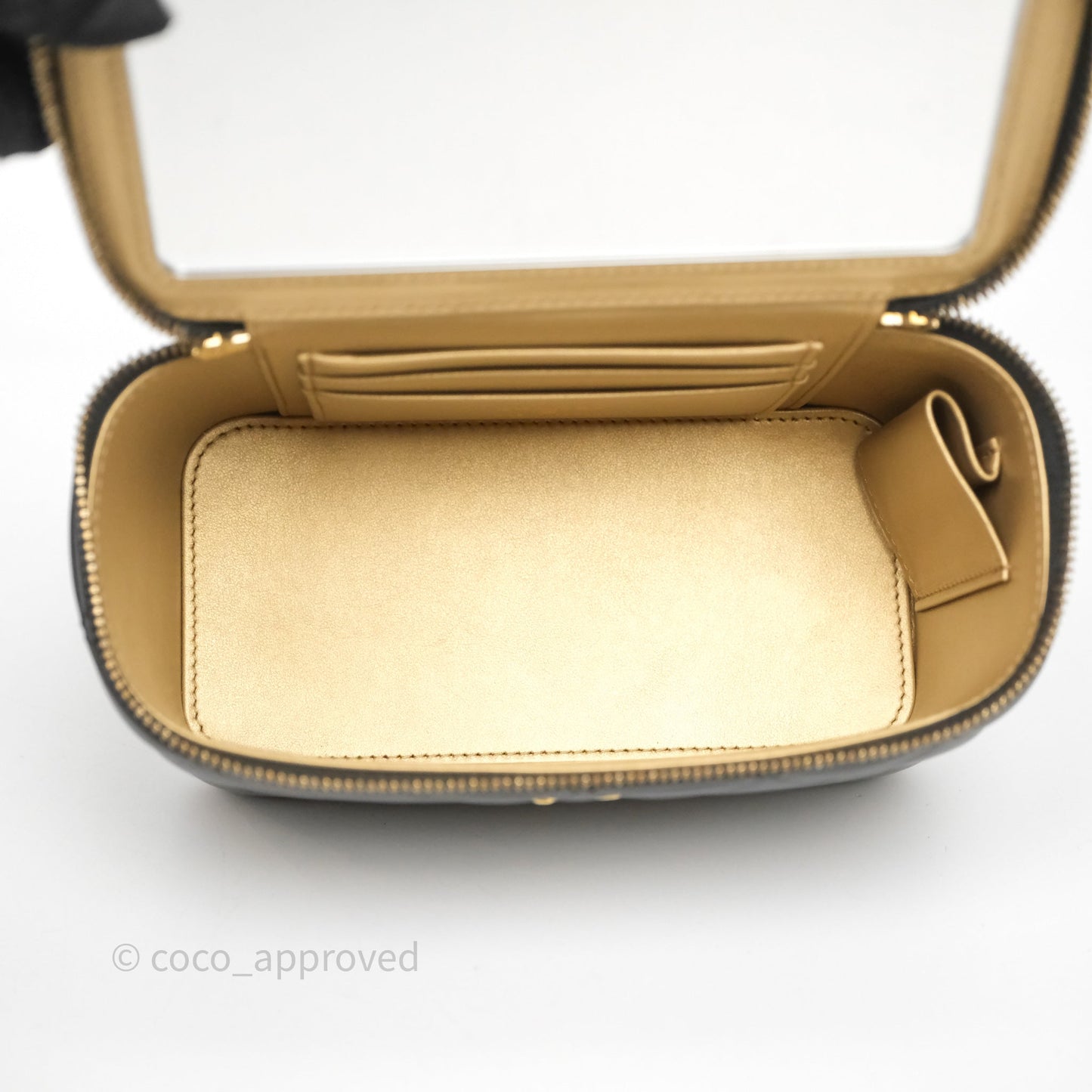 Chanel Vanity With Pearl Crush Chain Black Lambskin Aged Gold Hardware