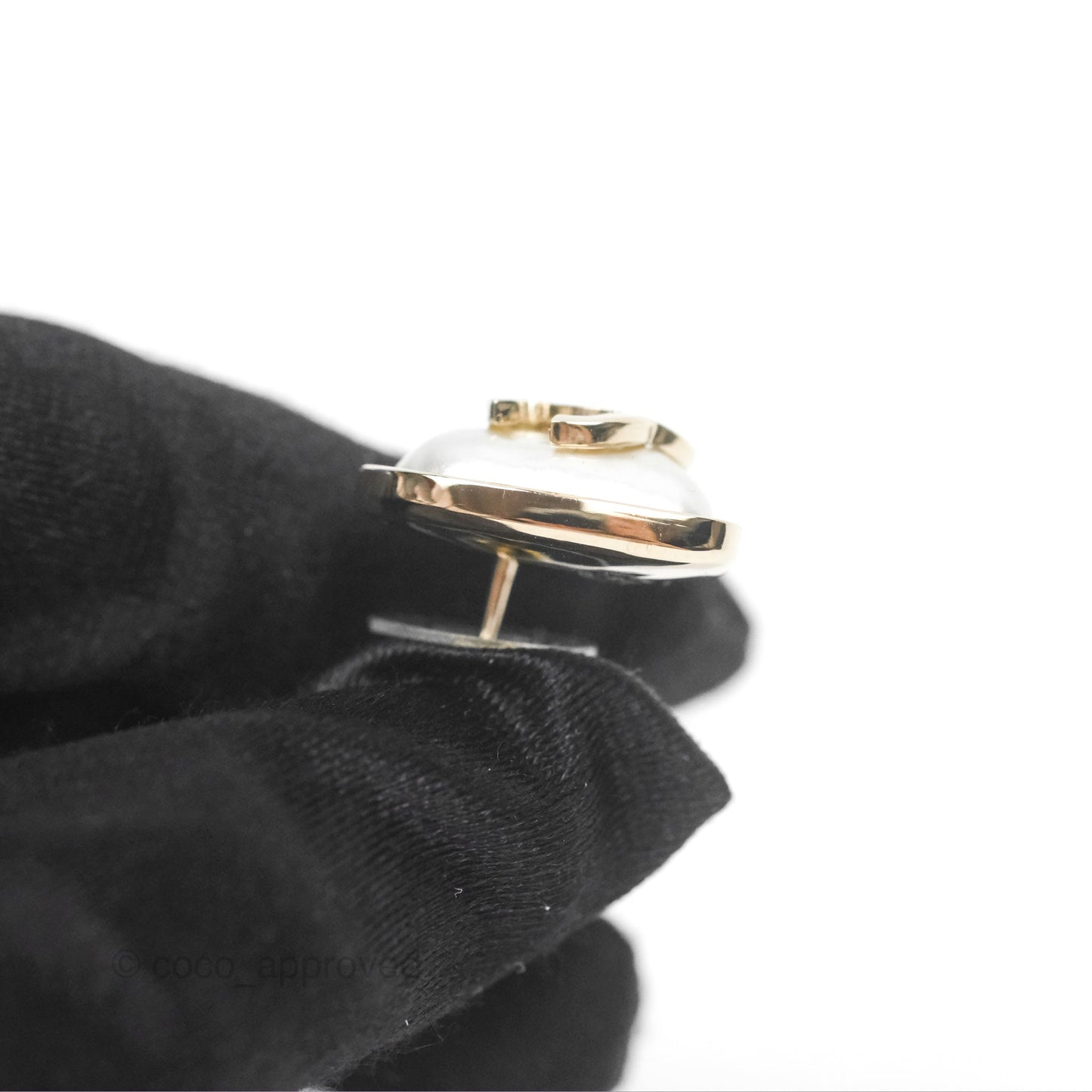 Chanel Pearl CC Heart Earrings Gold Tone 22C