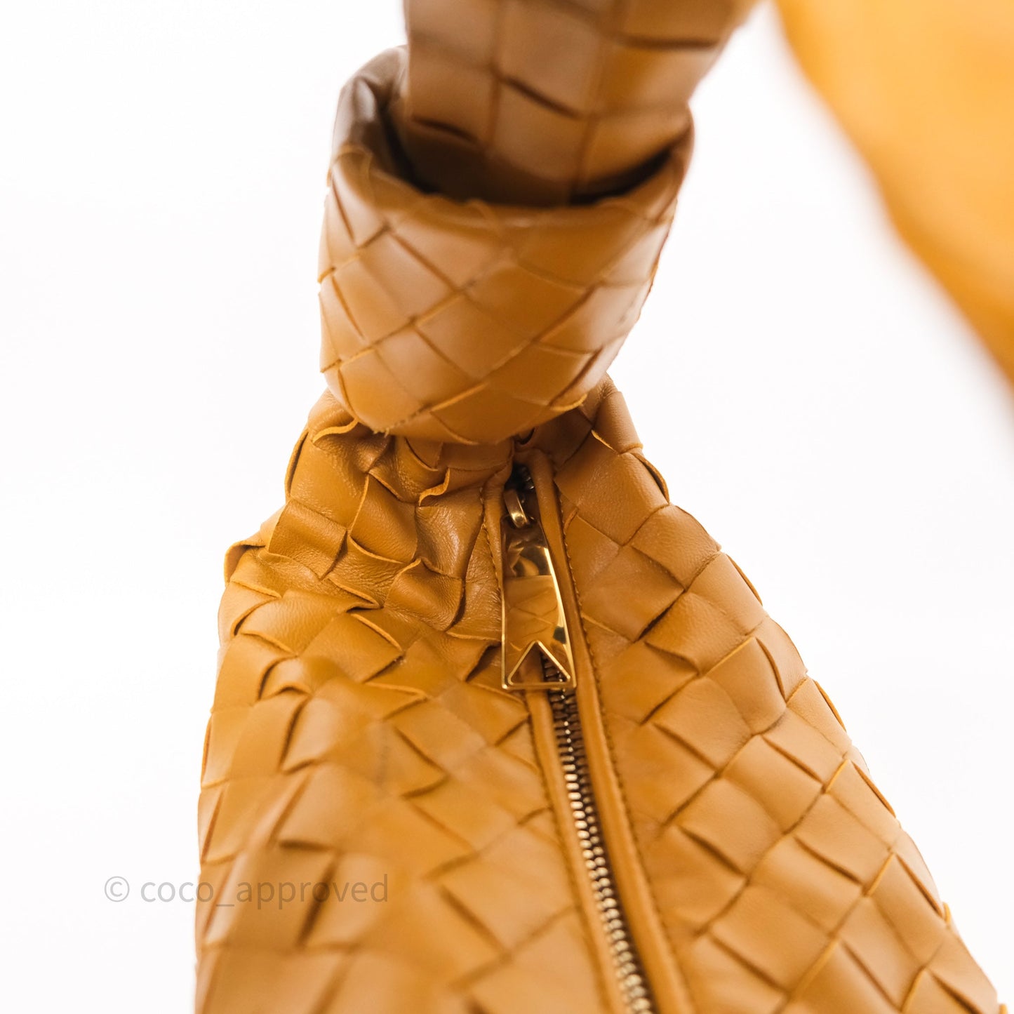 Bottega Veneta Teen Jodie Caramel Intrecciato Lambskin
