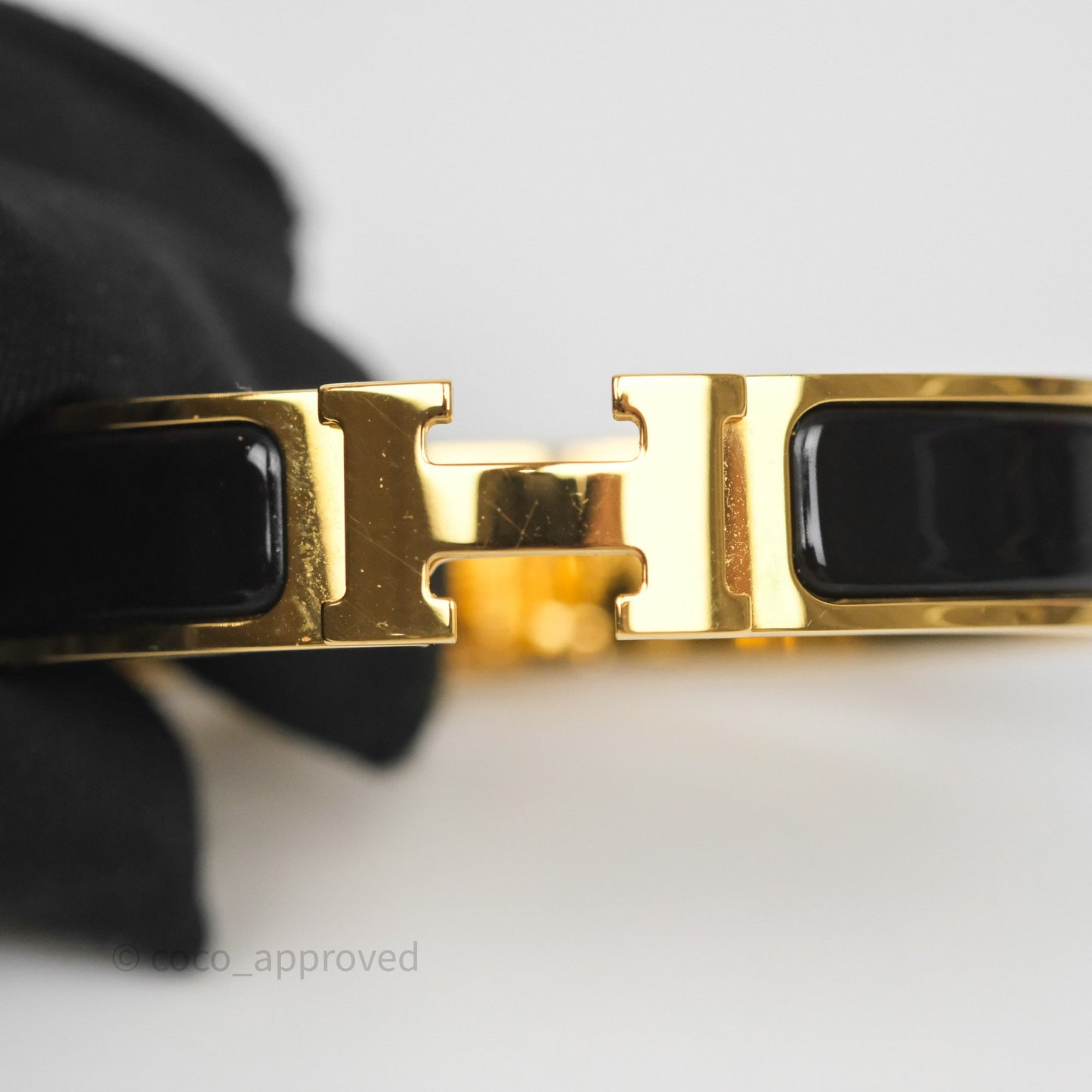 Hermès Clic H Bracelet Black Gold PM