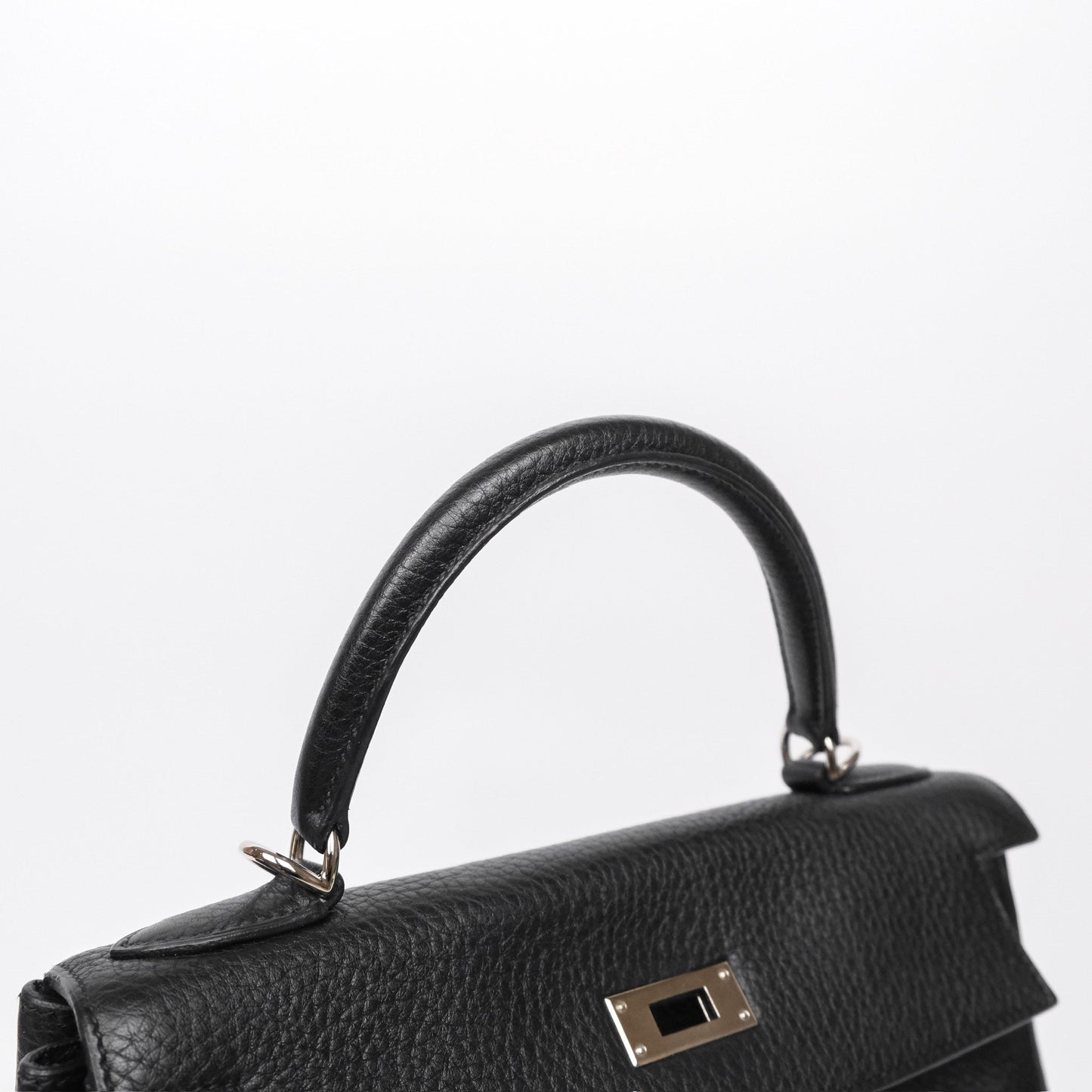 Hermès Kelly 28 Retourne Noir Black 89 Clemence Palladium Hardware