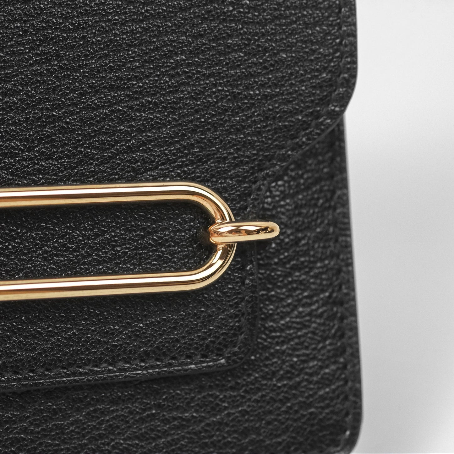 Hermès Roulis Slim Wallet Noir Gold Hardware