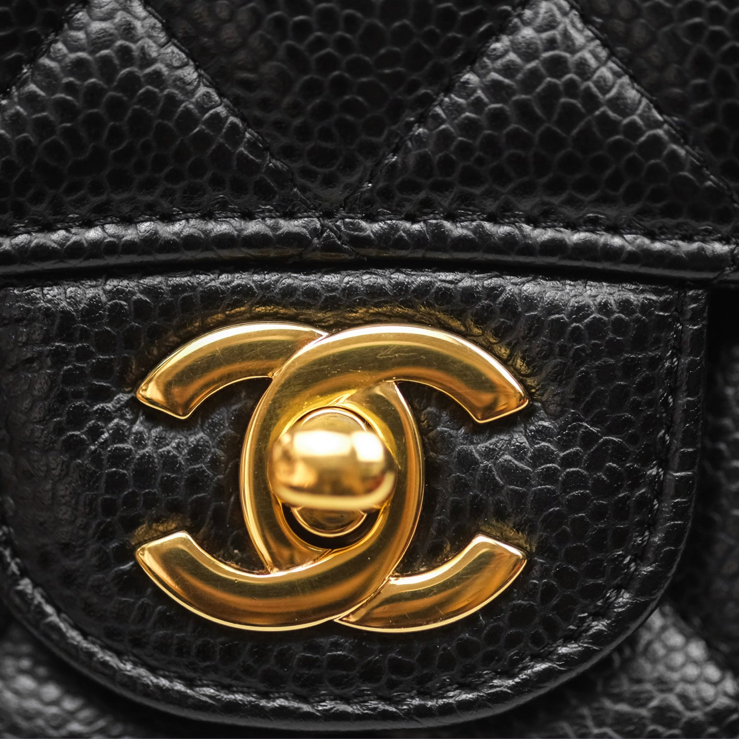 Chanel Classic M/L Medium Flap Quilted Black Caviar Gold Hardware