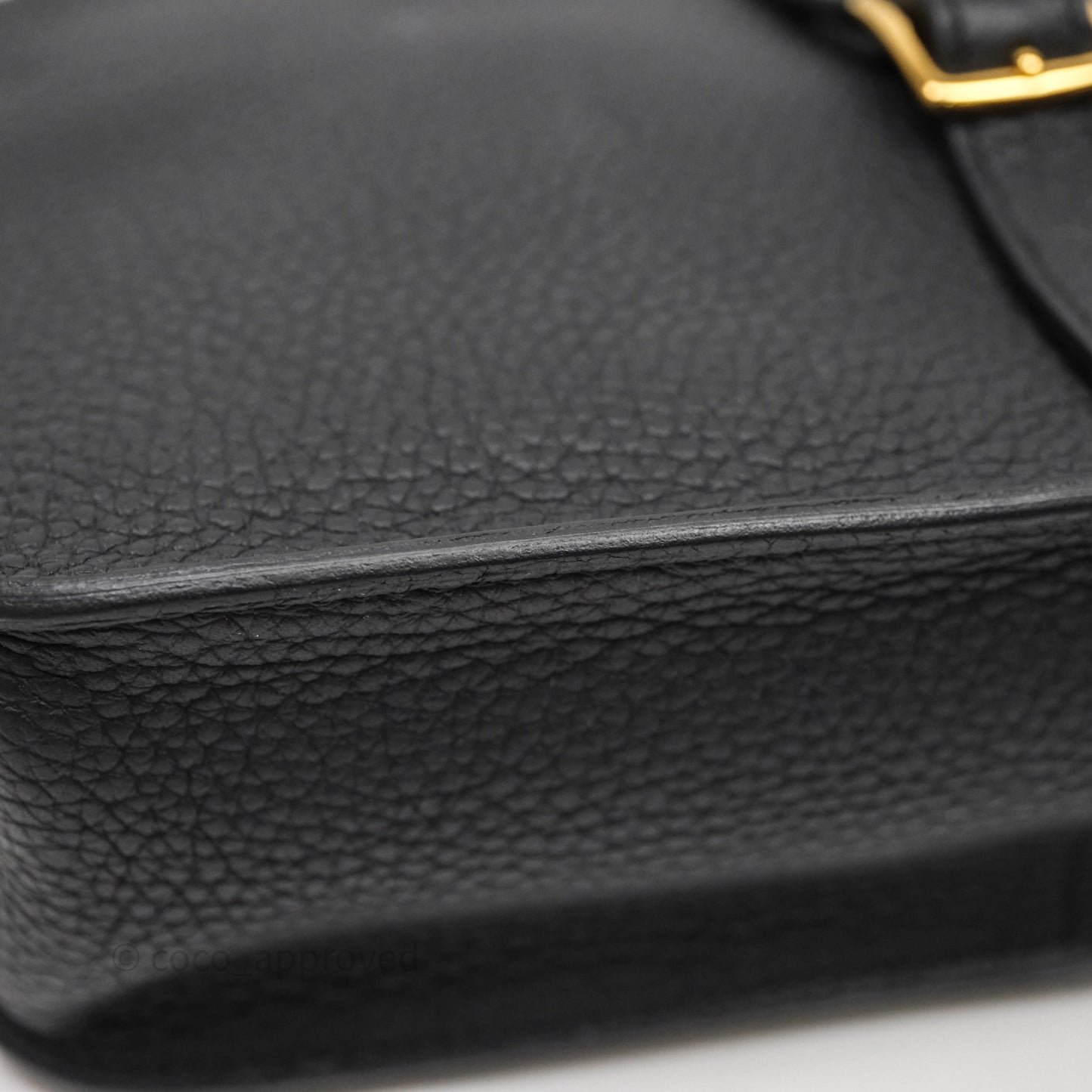 Hermès Halzan 25 Taurillon Clemence 89 Noir Gold Hardware