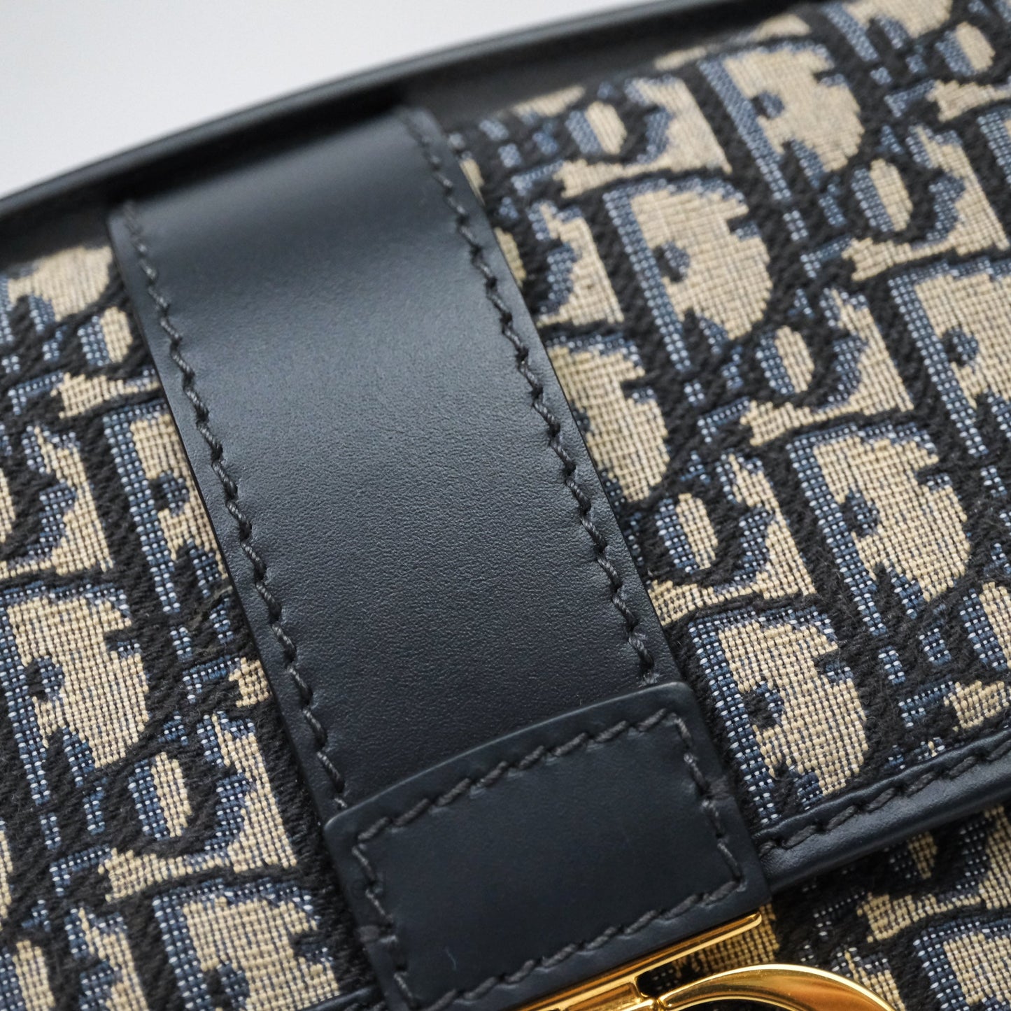 Christian Dior 30 Montaigne Bag Blue Dior Oblique Jacquard