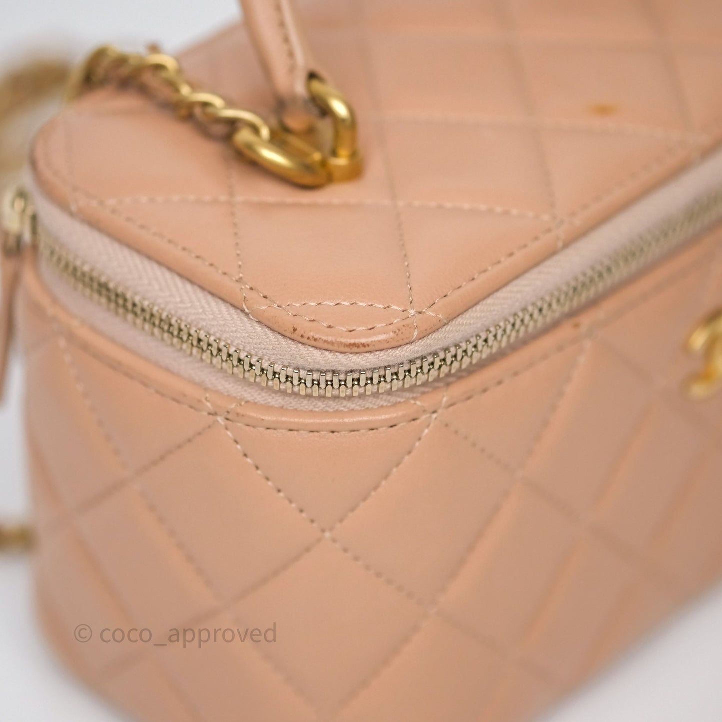 Chanel Vanity Rectangular Top Handle Beige Lambskin Aged Gold Hardware