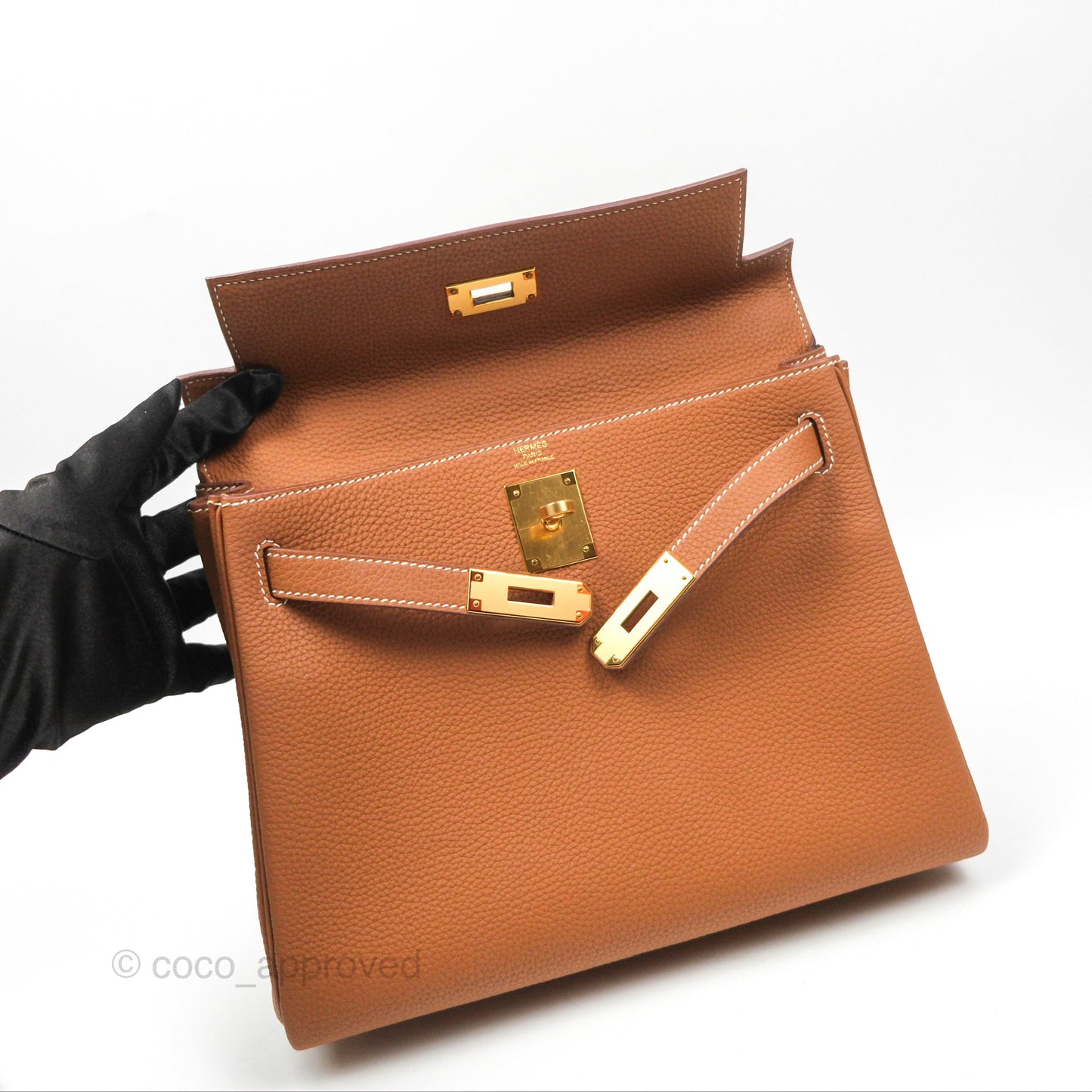 Hermès Kelly 28 Retourne Gold Togo Gold Hardware