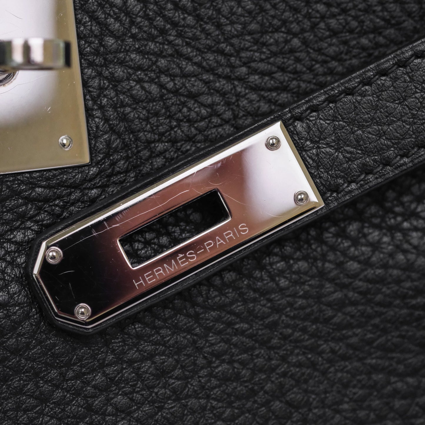 Hermès Kelly 28 Retourne Noir Black 89 Clemence Palladium Hardware