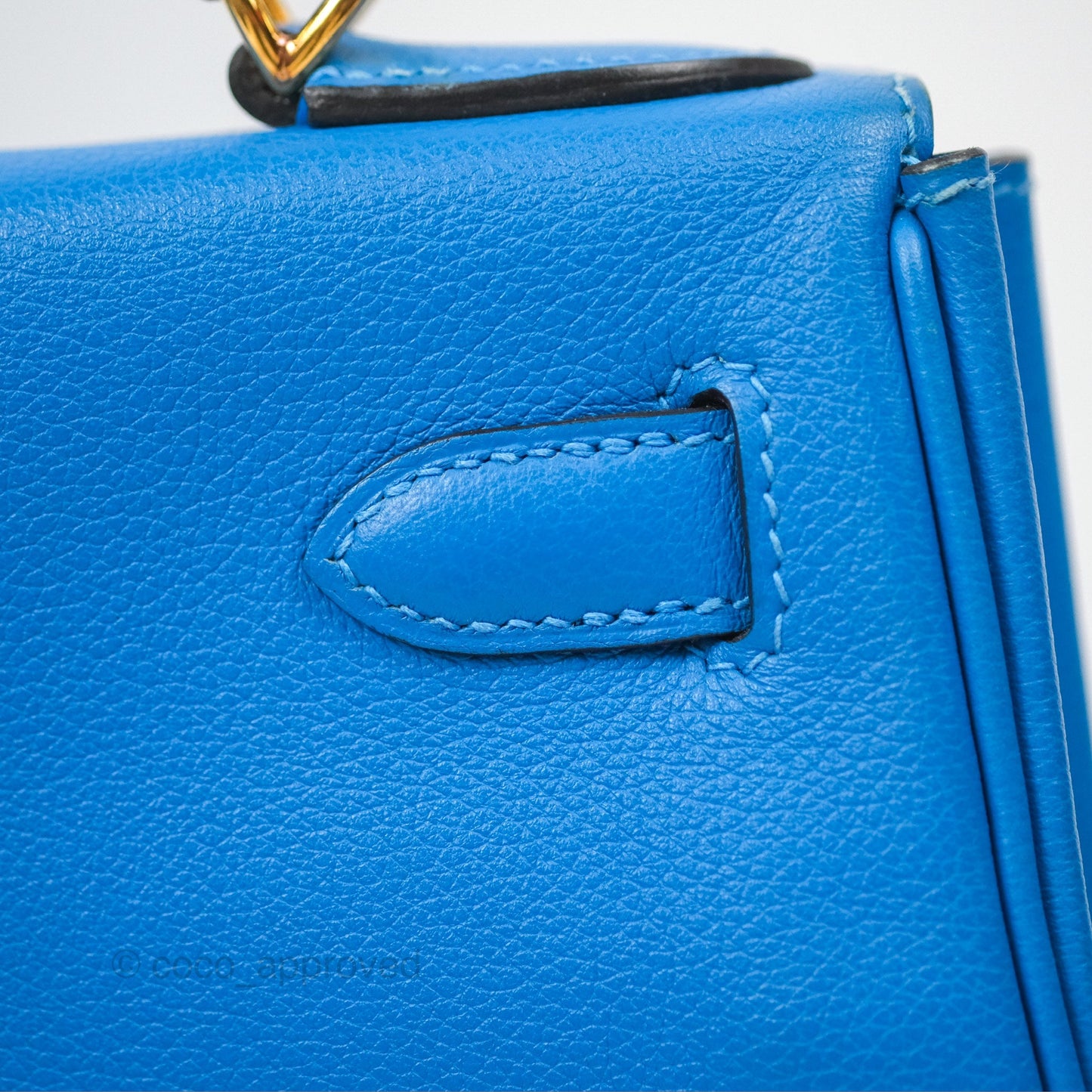 Hermès Retourne Kelly 28 Blue Evercolor Gold Hardware