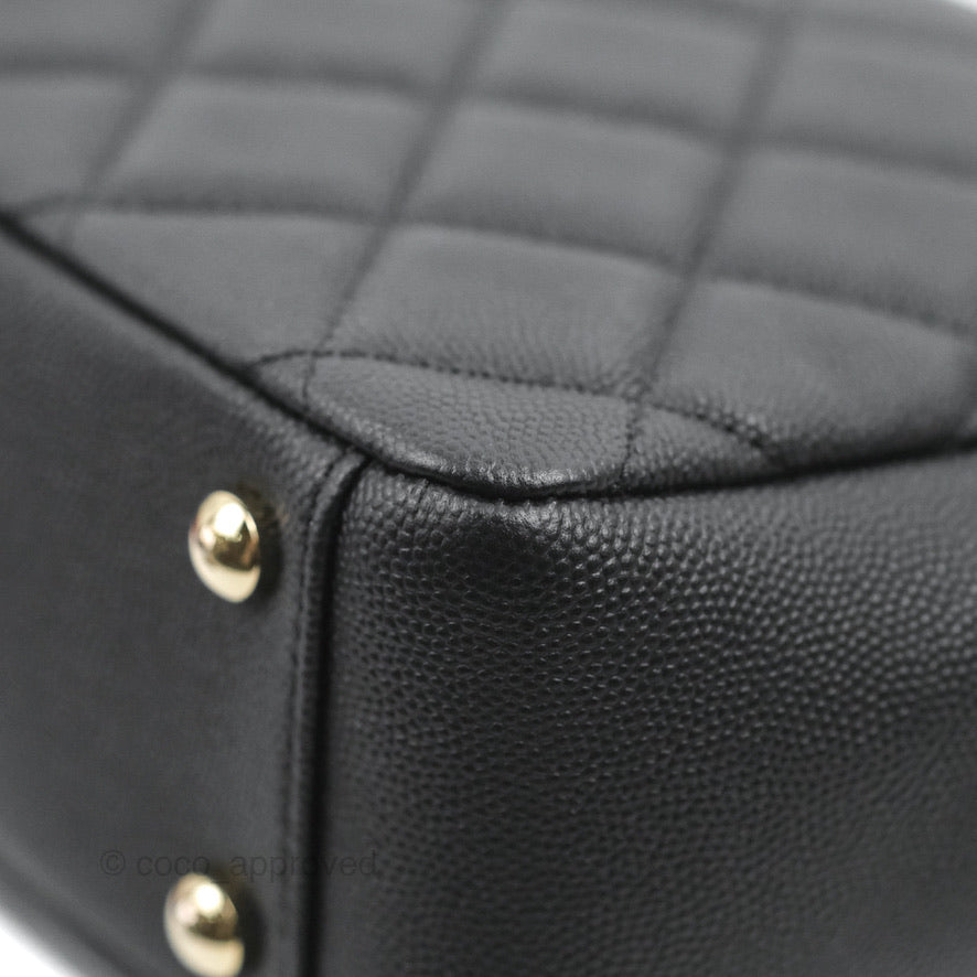Chanel Quilted Medium Business Affinity Flap Black Caviar Gold Hardware
