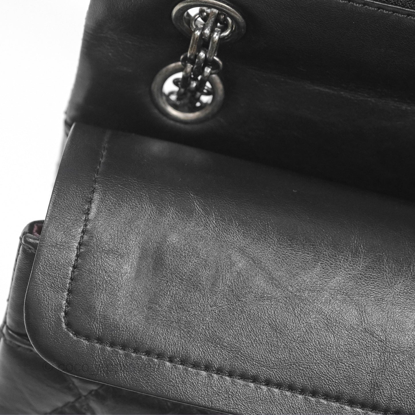 Chanel Reissue 226 Quilted Black Aged Calfskin Ruthenium Hardware