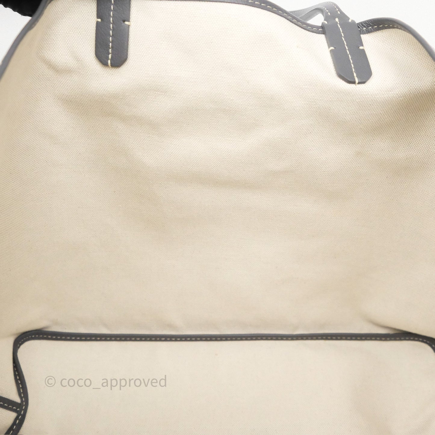 Goyard St Louis Tote PM ⁣⁣⁣⁣⁣⁣⁣⁣⁣⁣⁣⁣⁣⁣⁣⁣⁣⁣⁣⁣Grey