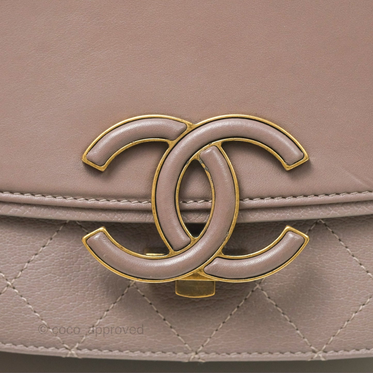 Chanel Coco Curve Flap Burnished Lilac Grey Calfskin Goatskin Antique Gold Hardware
